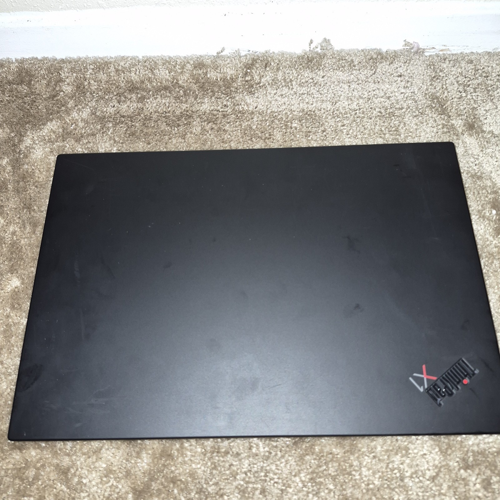 Lenovo ThinkPad X1 Extreme Gen 3 15.6 FHD i9-10885H 32GB Ram 1TB SSD GTX 1650 Ti