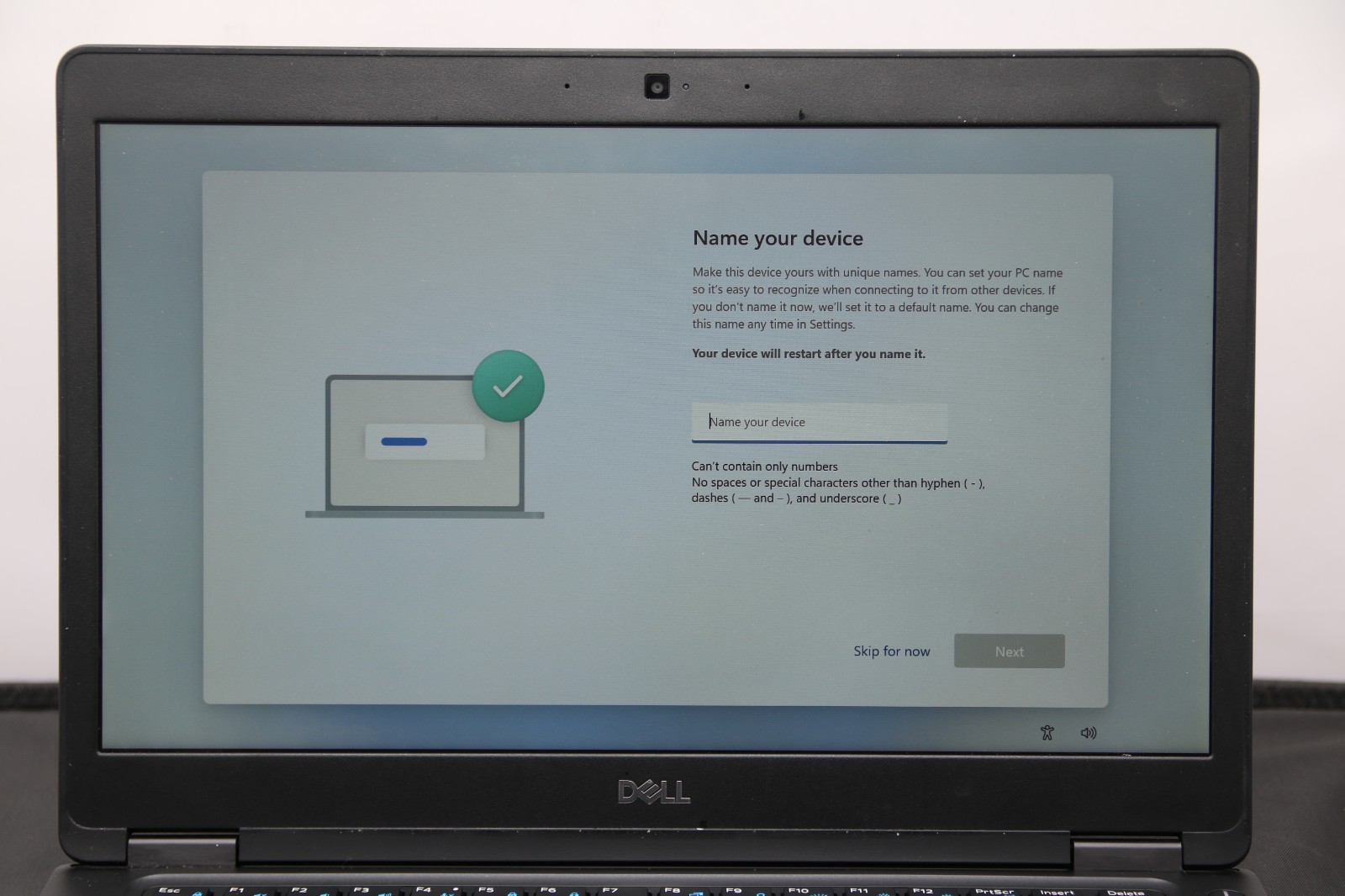 Dell Latitude 5490 – i5-8350U – 8GB, 128GB, Black, Windows 11 Pro + Adapter