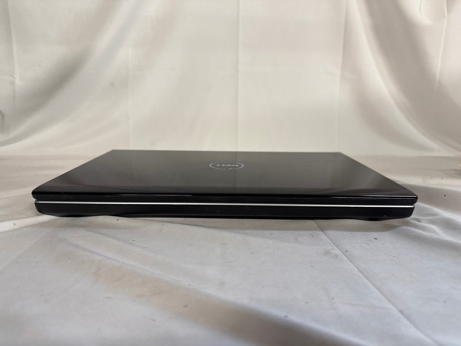Dell Studio 1558 Intel Core i3 M 330 @ 2.13GHz 4 GB 320 GB 15.6″