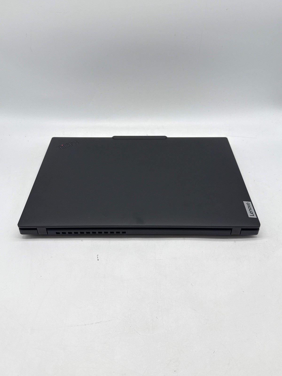 Lenovo ThinkPad P14s Gen 5 AMD Ryzen 7 Pro 8840HS 32GB Ram 2TB SSD – Used