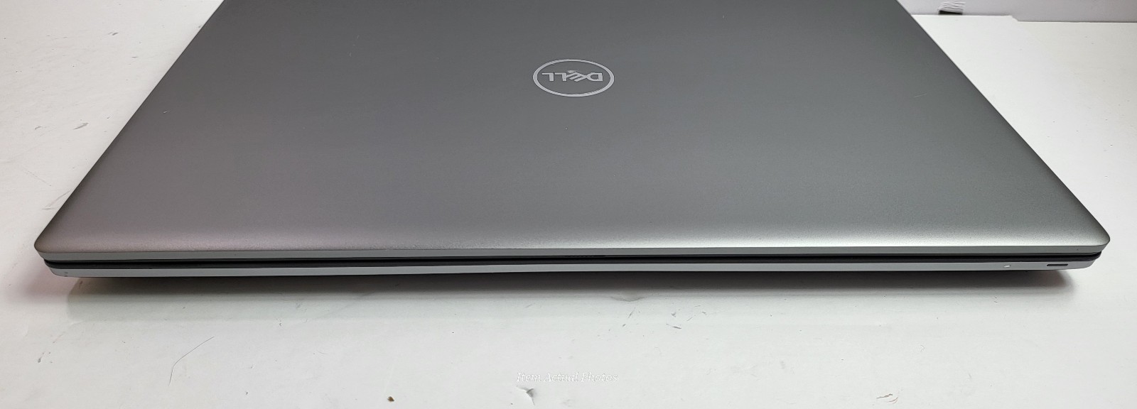DELL PRECISION 7760 i7-11850H 16GB RAM 256gb SSD RTX A4000 11 Pro