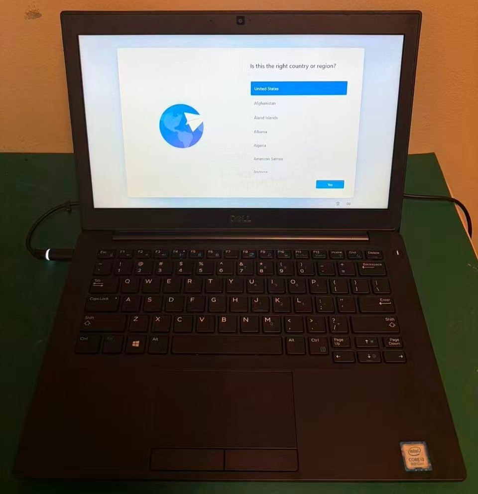 Dell Latitude 7290 Laptop intel Core i3-8130U 2.2GHz 8G Ram 256G SSD Windows 11