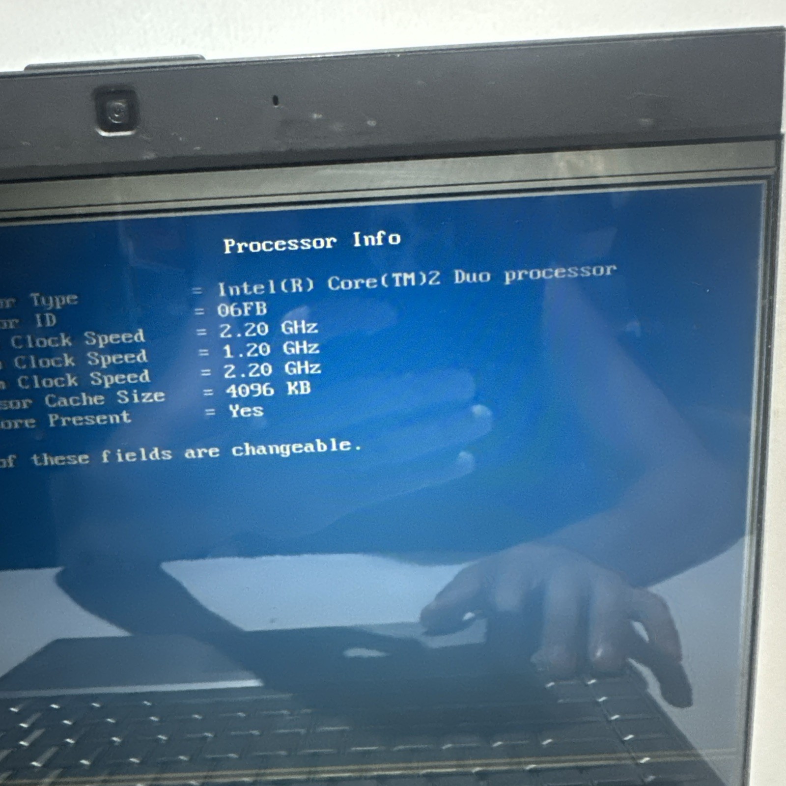 Dell XPS M1330 13″ Laptop Intel Core 2 Duo 3gb Ram No Drives Boots Bios