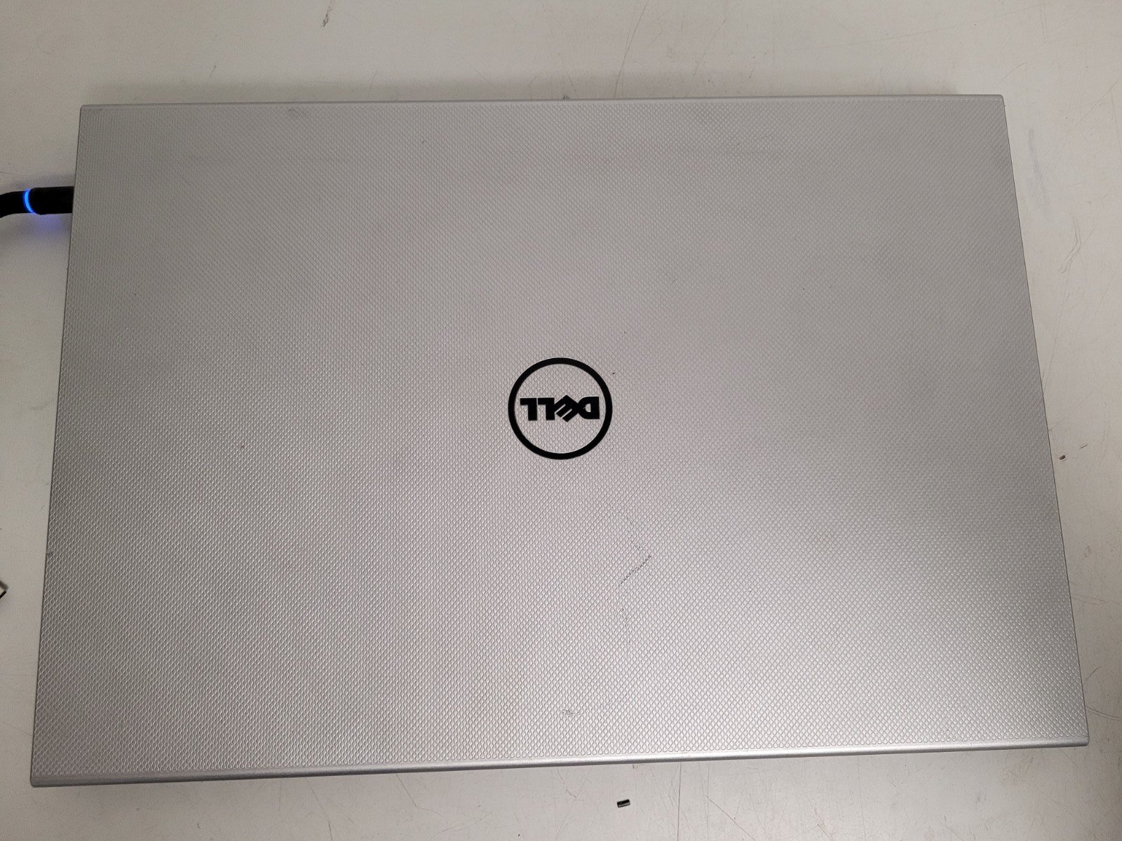 Dell inspiron 3542 15.6″ i3-4005u 1.7ghz 4gb ram 500 gb hdd w11p charger G513M52