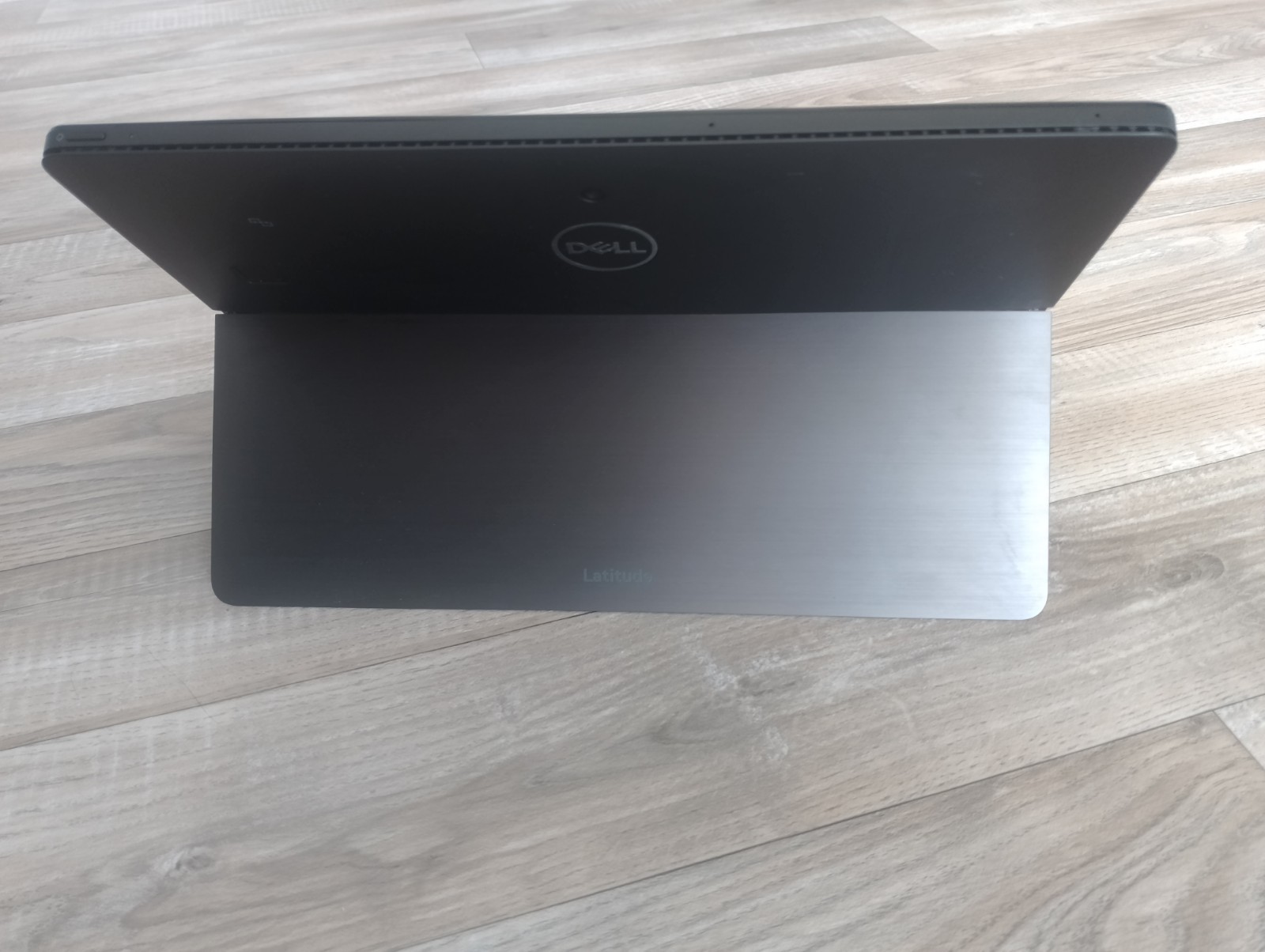Dell Latitude 5290 2-in-1 Tablet 12.3″ IPS i5-8350U 1.7GHz 8GB WEBCAM