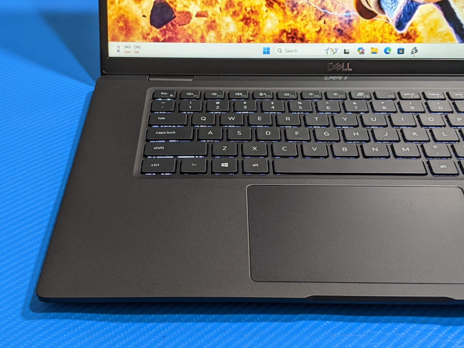 Dell Latitude 7520 15.6″ FHD Intel i5-1145G7 2.6GHz 8GB 256GB SSD Win11Pro +PA