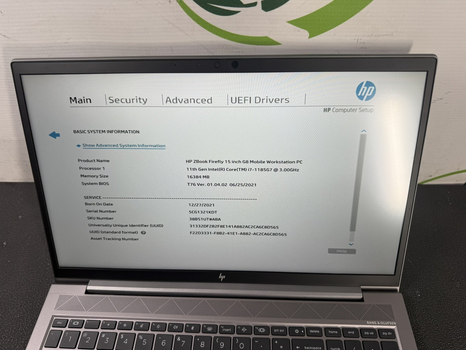 HP ZBook Firefly 15 G8 15.6″ Core i7-1185G7 3.0GHz 16GB DDR4 256GB SSD ~ READ