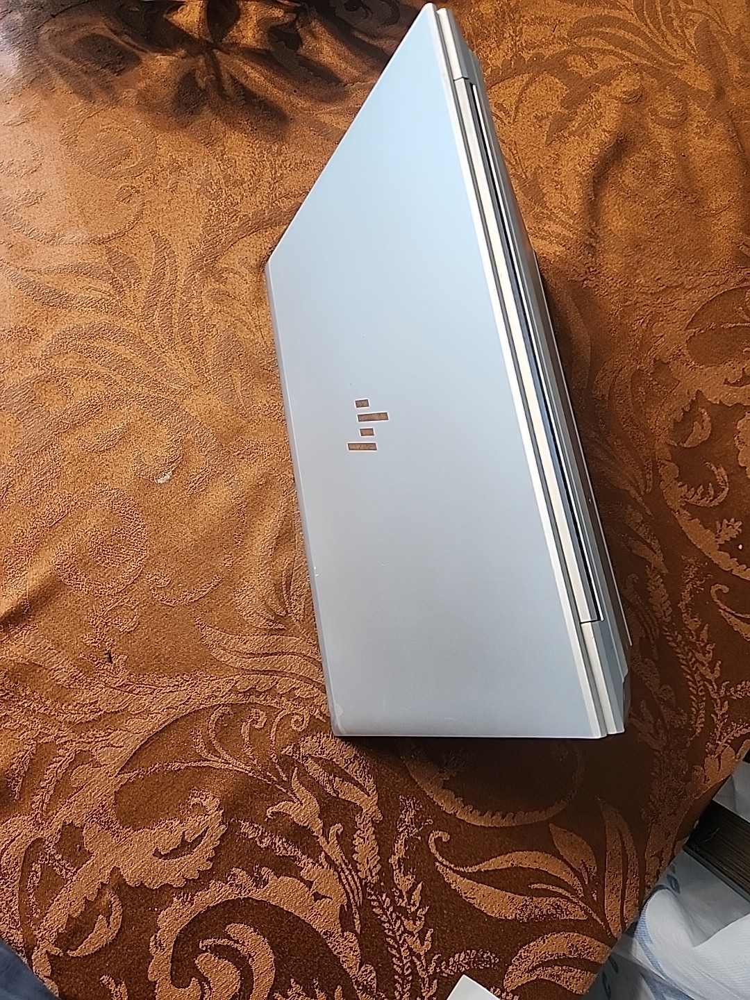 HP EliteBook 840 G6 i5-8265U 1.60GHz,(16GB 256GB SSD) Win 11 Pro W/Charger