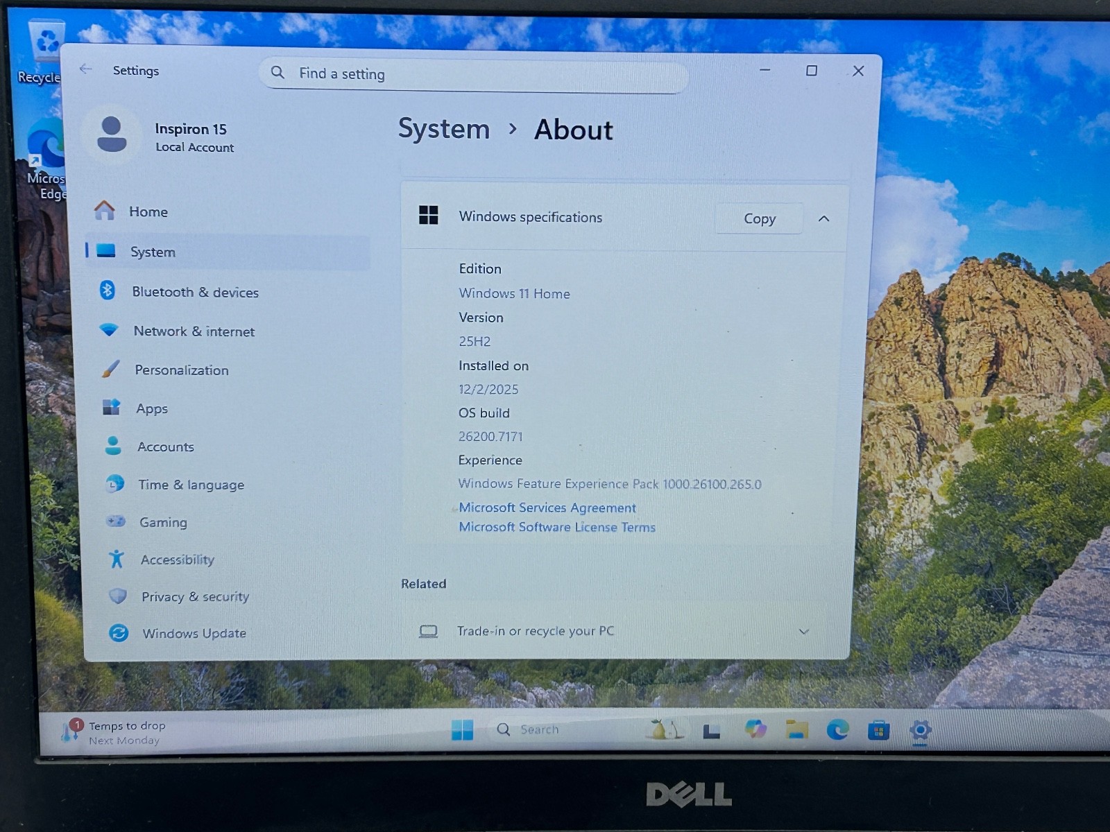 Dell Inspiron 15 3567 Laptop i5-7200U 2.50GHz 8 GB RAM 250 GB HDD Win 11 Home