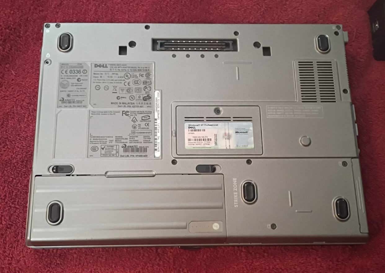 Dell Latitude D630 Intel Core 2 Extreme X9000 – NVIDIA – 4GB RAM – XP Pro – 1TB
