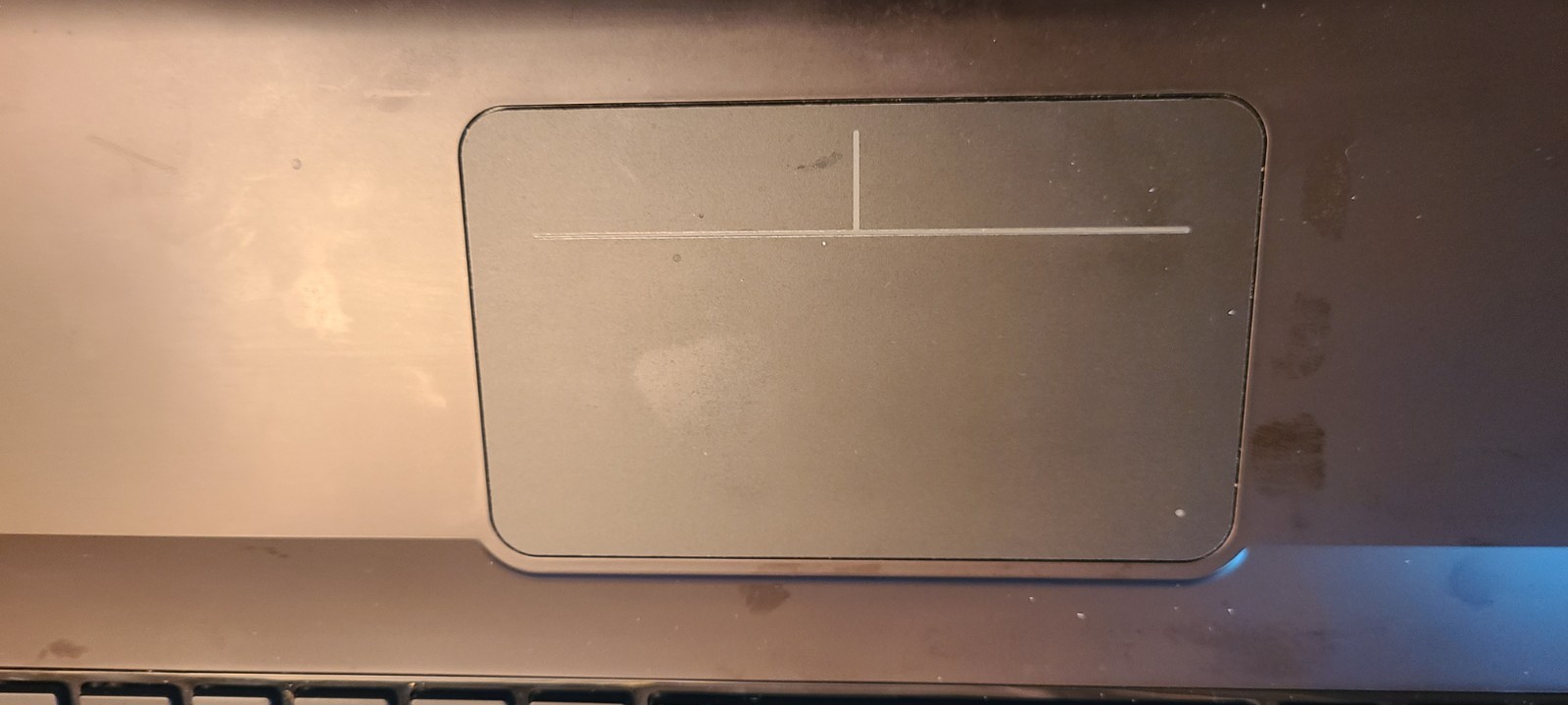 HP PAVILION DV7T- entertment PC 17.3″ intel CORE i7-740QM 640GB-HD,2 8GB DDR Mem