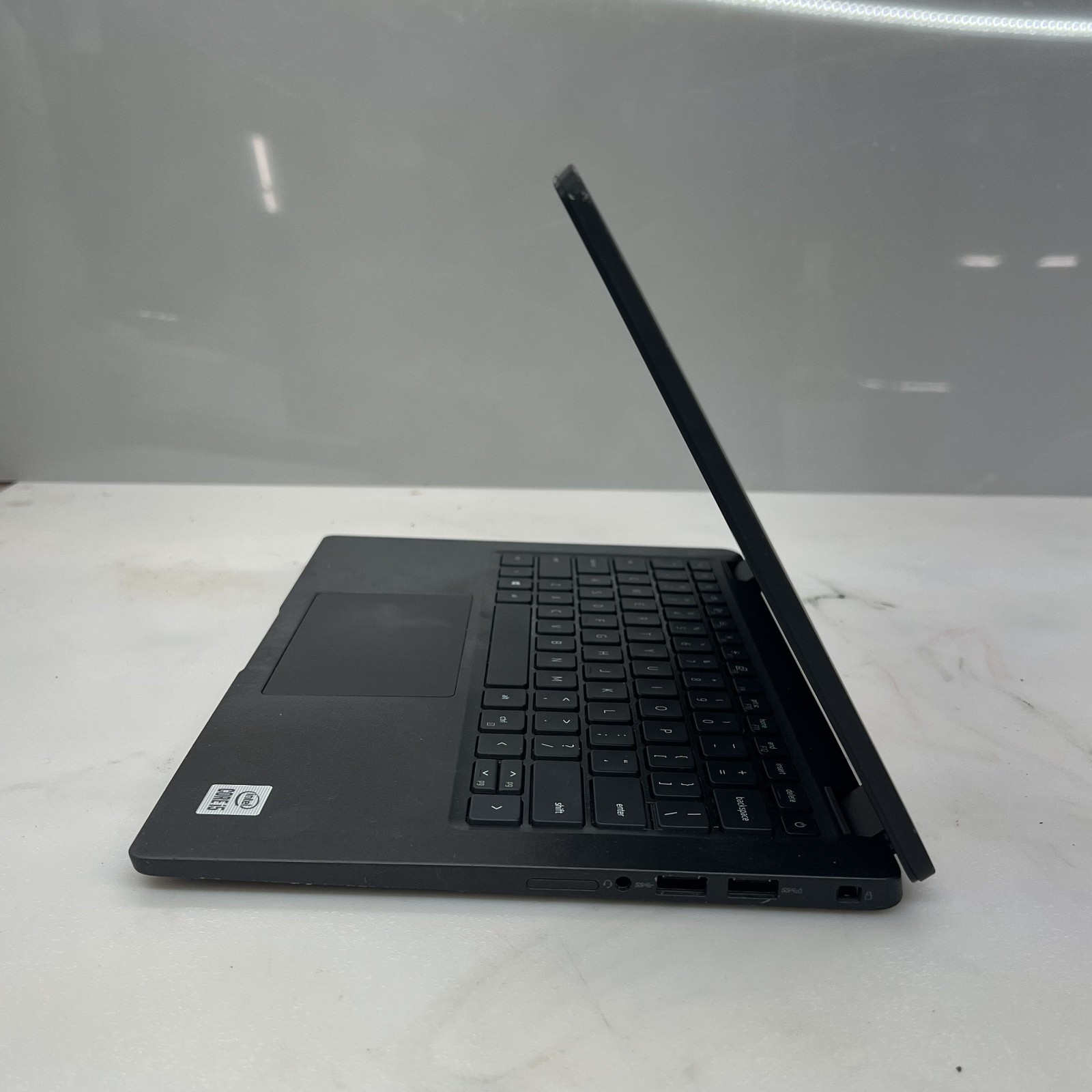 DELL LATITUDE 7410 i5-10310U@1.70GHz 8GB RAM NO HDD/SSD*READ