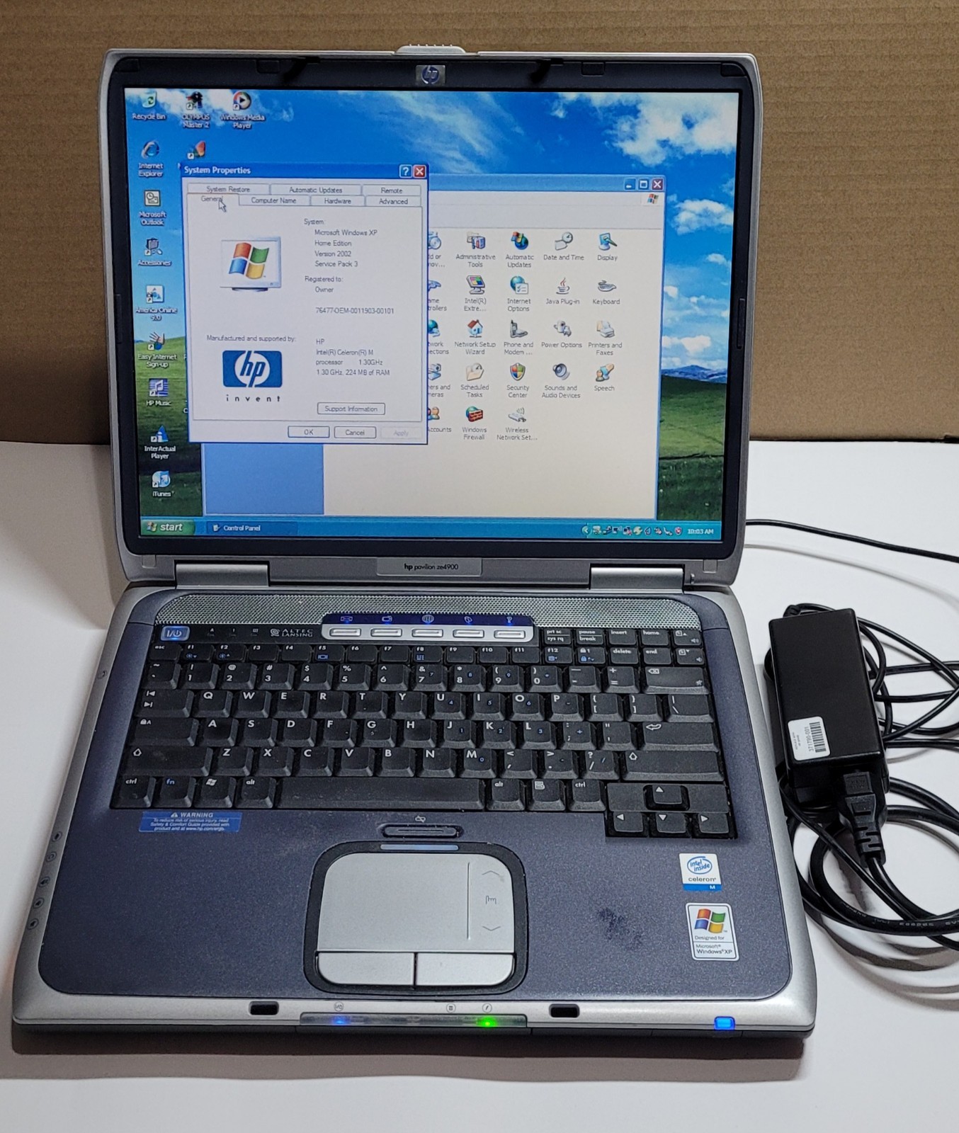 HP Pavillion ze4900 Laptop 1.30 GHz 224MB RAM – WORKING