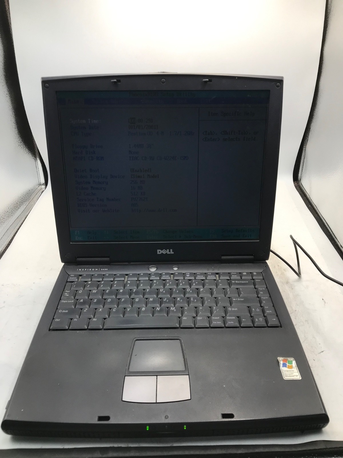 Dell Inspiron 2650 Intel Pentium 4M 14″ Laptop 256 MB RAM NO HDD -MZ