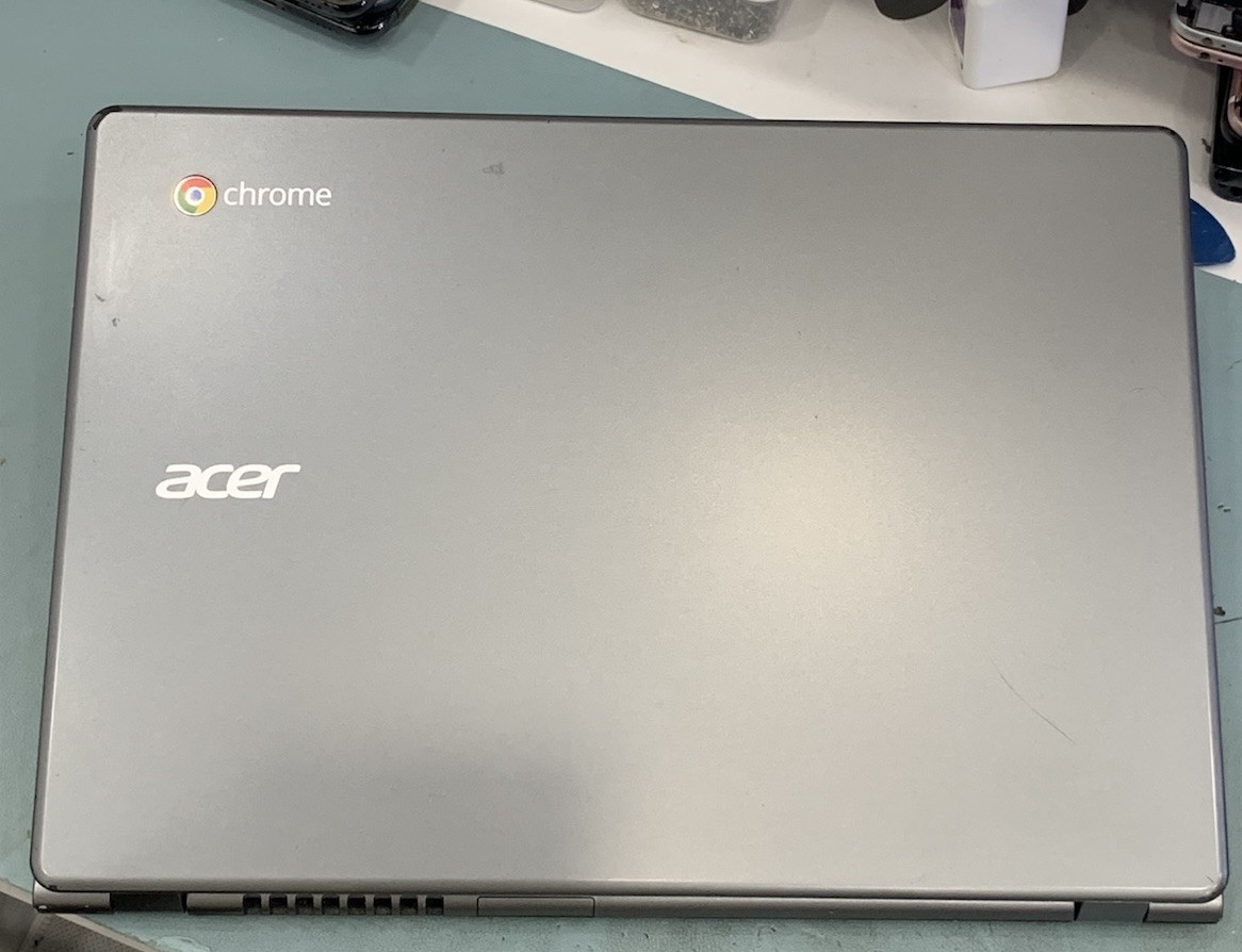 Acer ZHN Chromebook C720 Series 11.6″ Laptop Celeron Gray With No-Charger