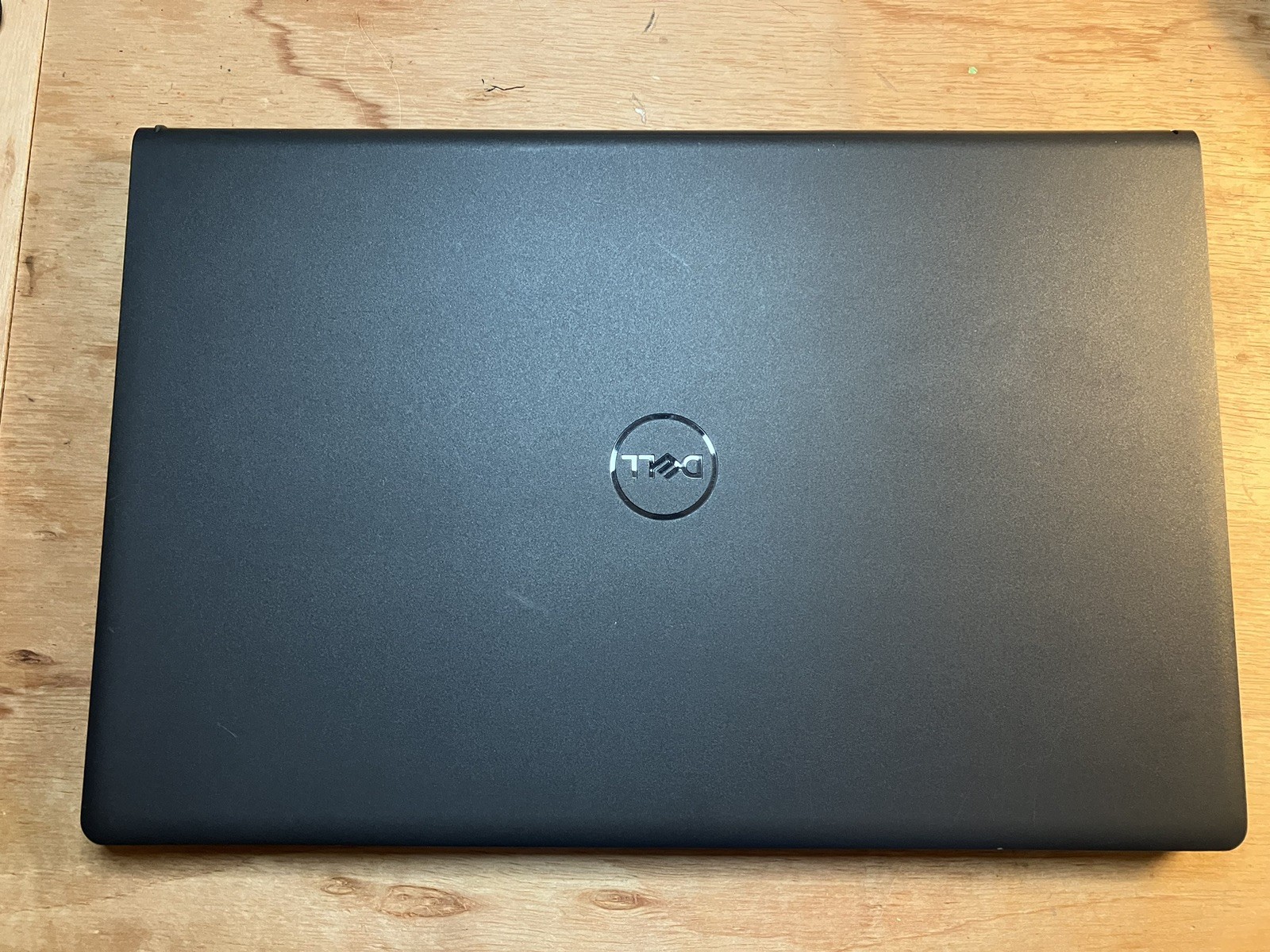 Dell Inspiron 15 3520 15.6″ (512GB SSD, Intel Core i5-1235U, 16GB RAM)