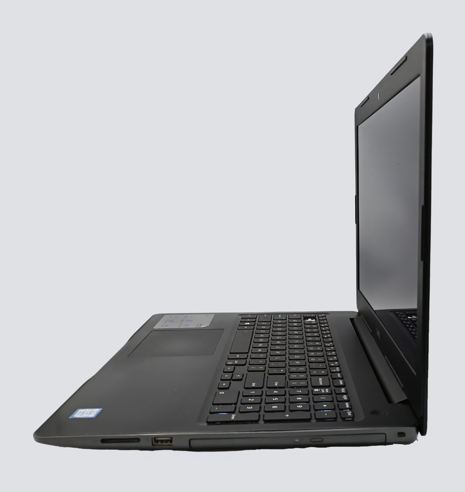 Dell Inspiron 15-5570 i3-8130u 2.2GHz 8GB RAM 240GB SSD Windows 10 Pro