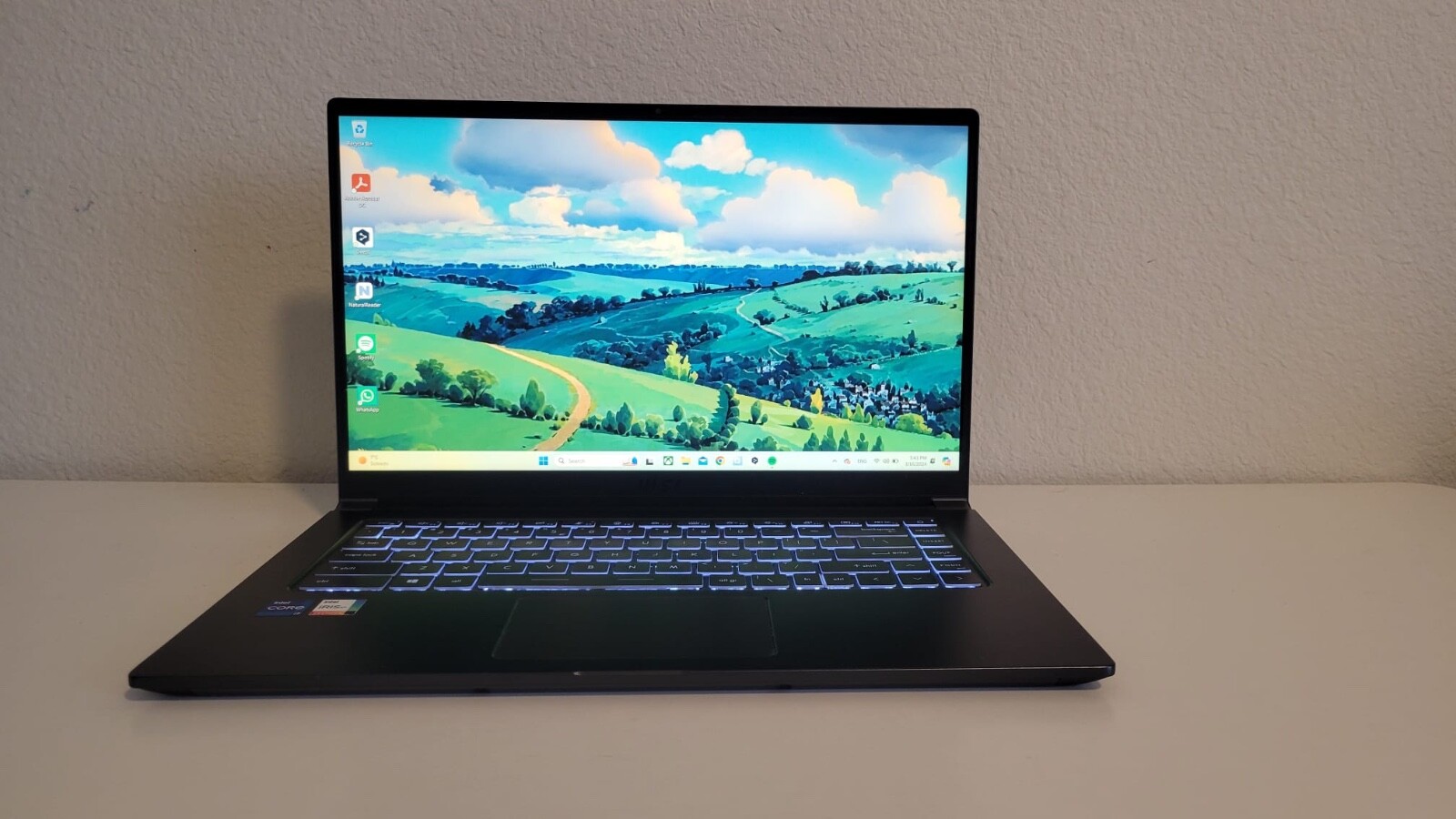 MSI Modern 15A 15.6″ (1TB SSD, Intel Core i7-1195G7, 2.90GHz, 8GB RAM) Laptop –