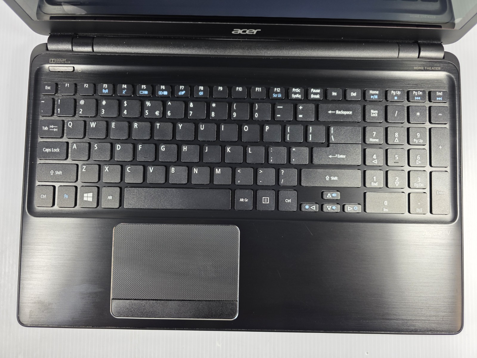 Acer Aspire V5-561P TOUCHSCREEN Laptop Intel i3-4010U 1.7GHz 6GB RAM 500GB HDD