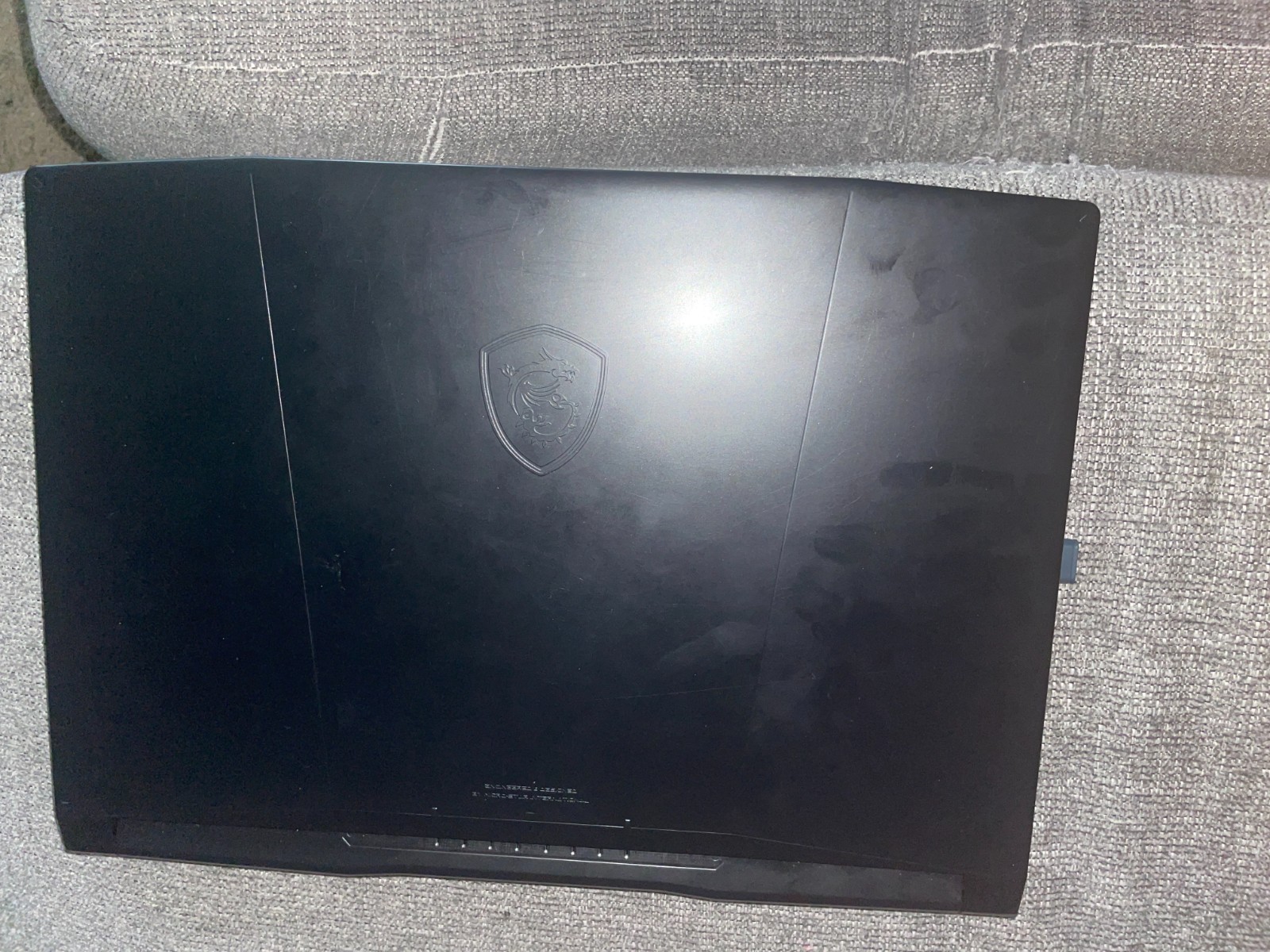 MSI Katana A15 AI 15.6 144Hz FHD 4.0 GHz Ryzen 9 8945HS 16GB 1TB SSD RTX 4070