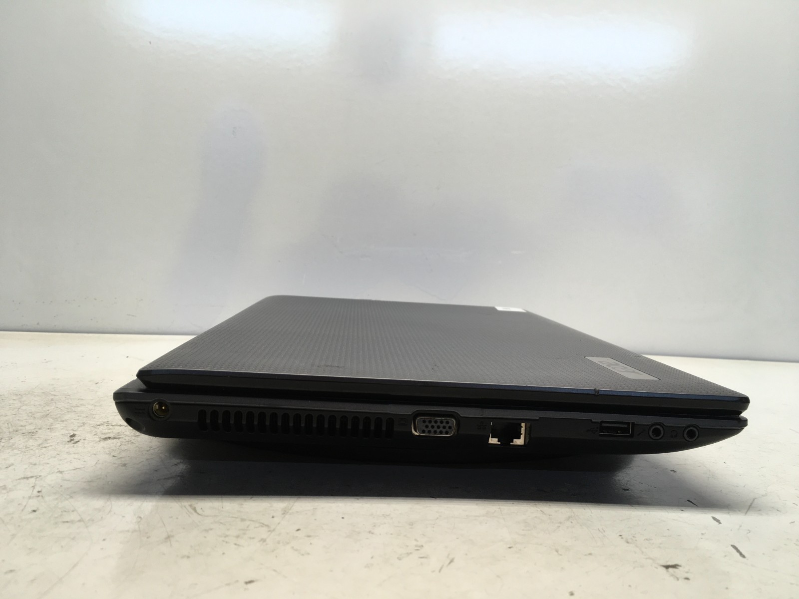 Acer Aspire 5250-BZ873 AMD C-50 1000MHz 2 GB NO HDD