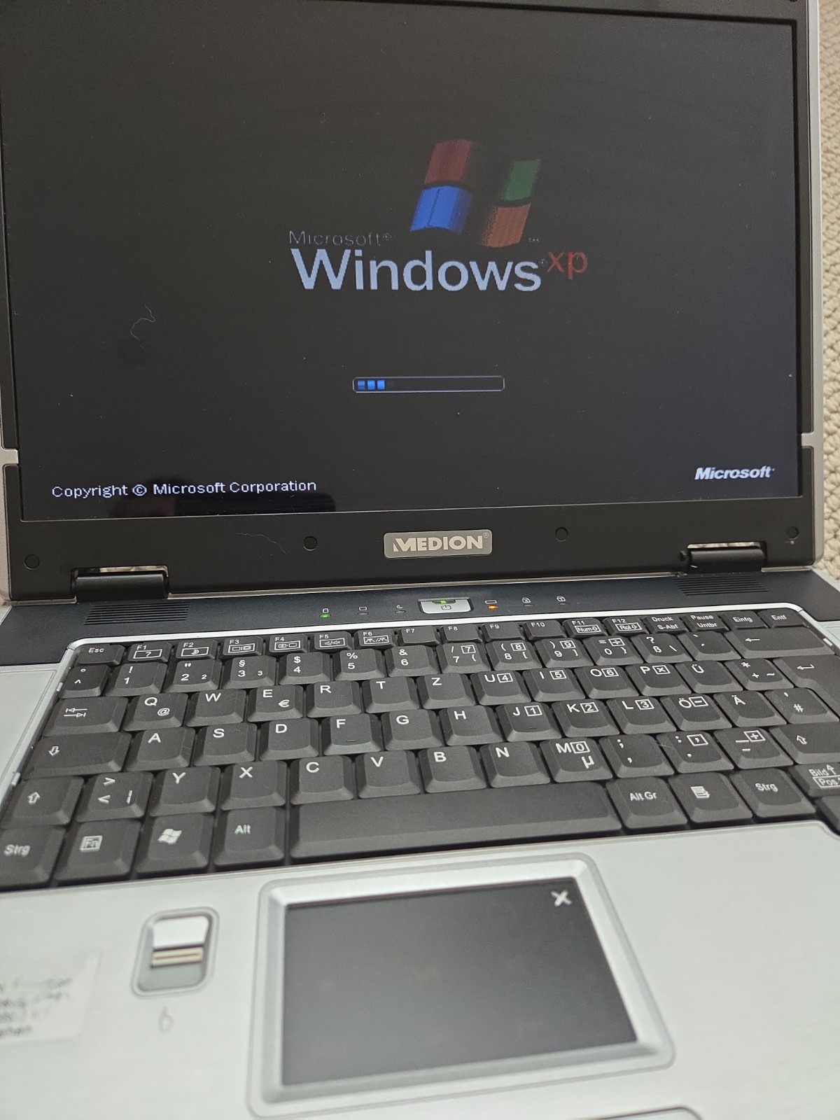 Retro Medion MD95800 Pentium M 1.73GHz ATI X700 XL Windows XP DVI