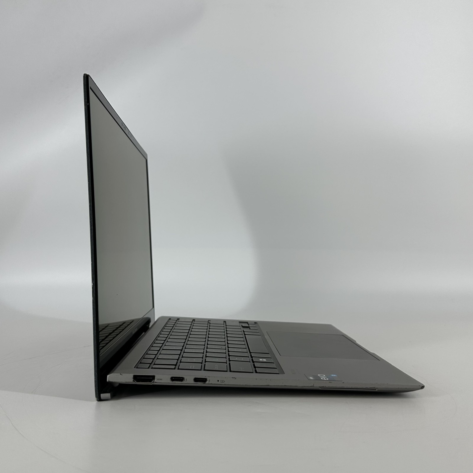 Asus Zenbook S 13 Gray QHD+ 1.7 GHz i7-1355U 32GB 1TB SSD Good