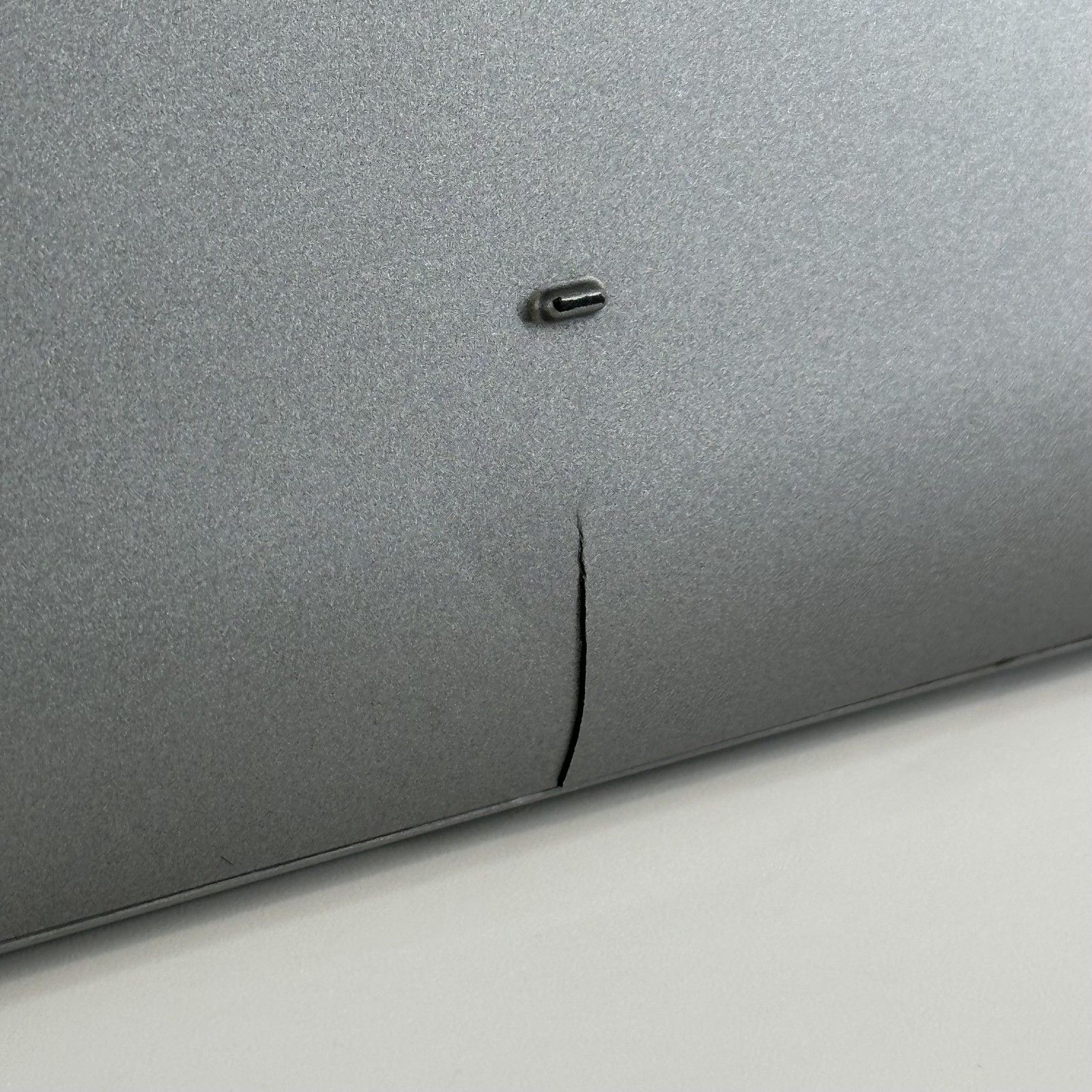Dell Latitude 5520 15 Gray FHD i7-1185G7 3.00GHz 32GB RAM 512GB SSD DAMAGED LCD