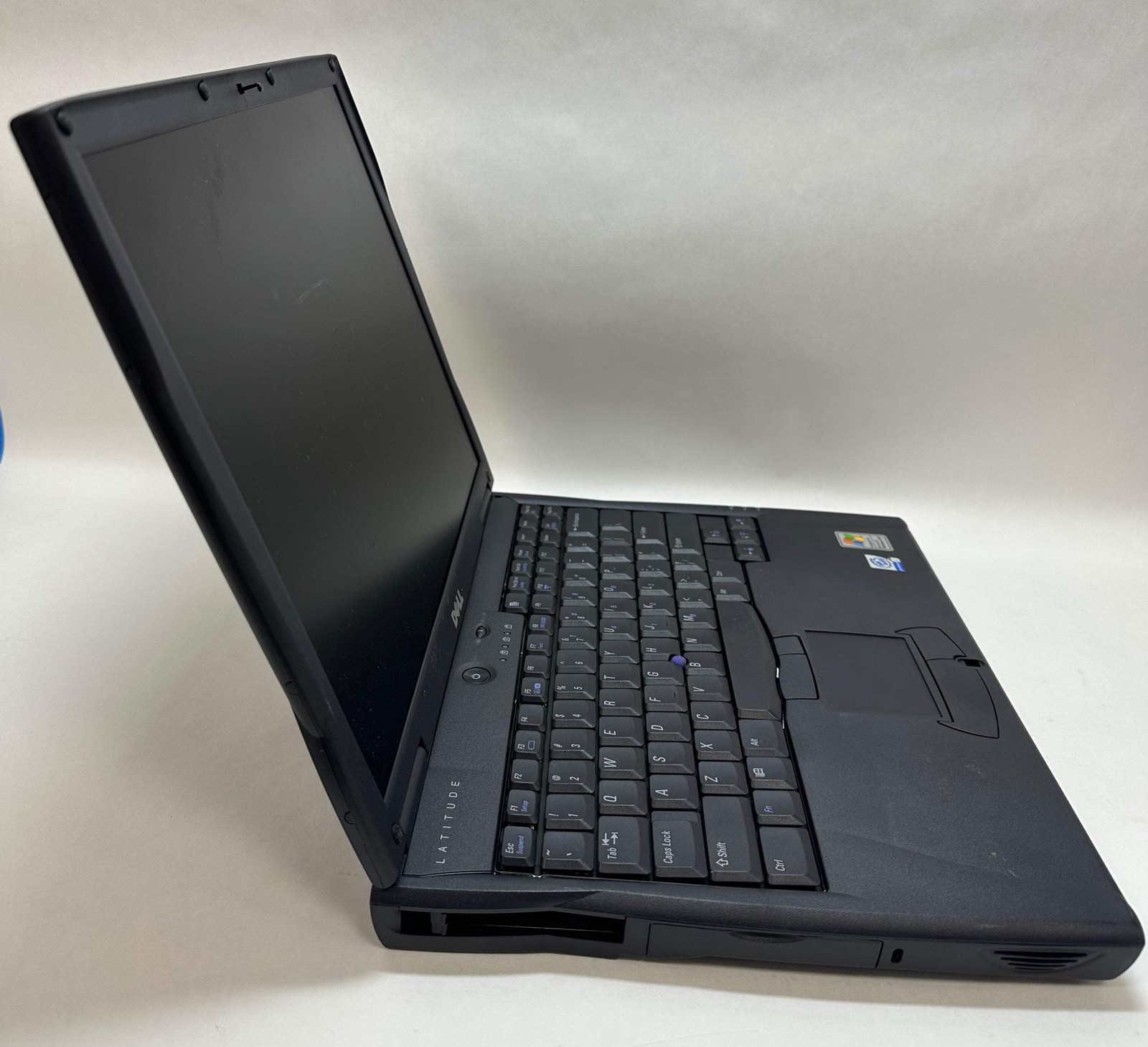 Dell Latitude C610 PP01L Intel Pentium III 256MB 30GB Win XP Vintage Laptop