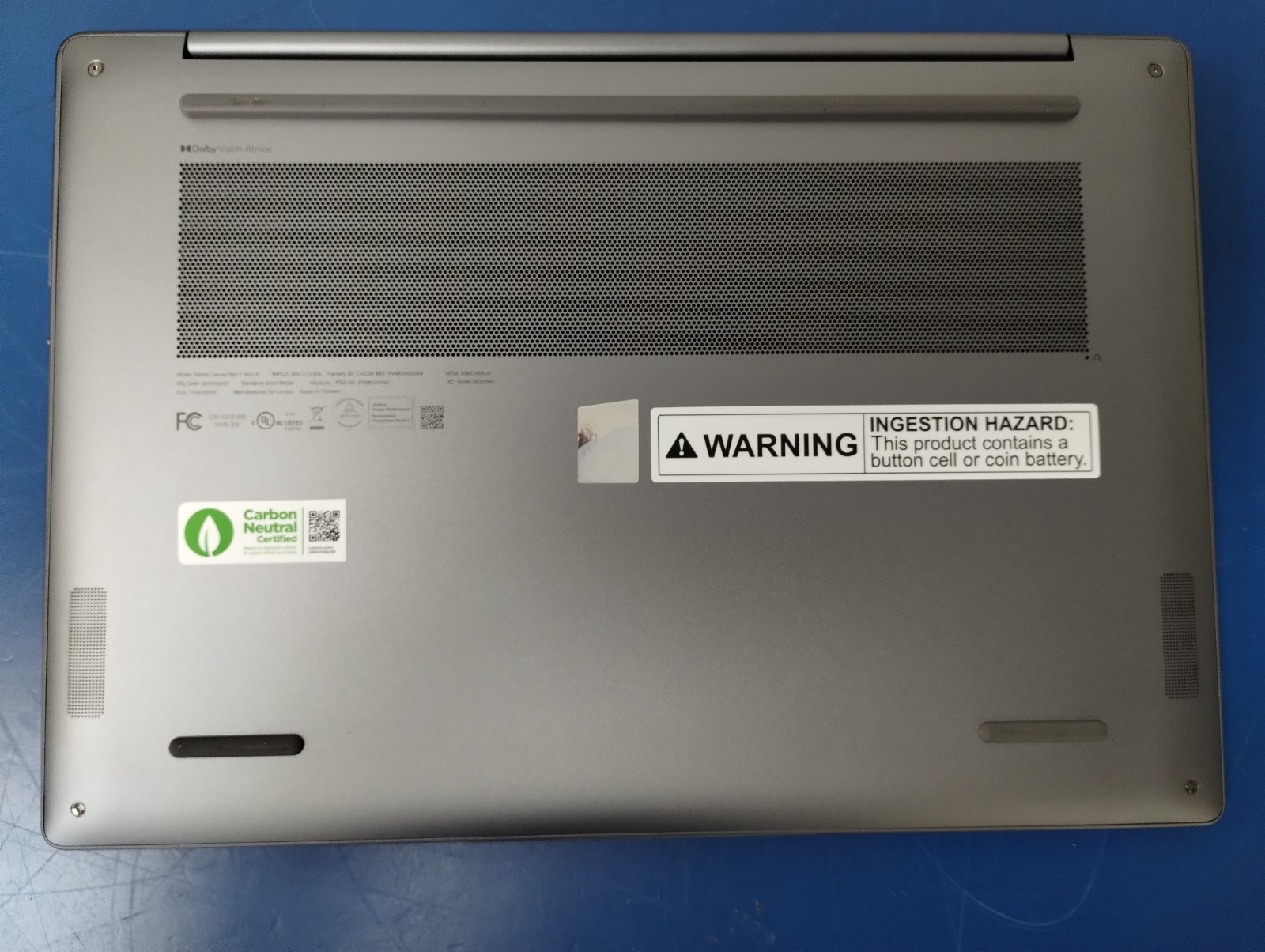 Lenovo Slim 7 14ILL10, Intel Core Ultra 7 258V, 2.20 GHz, 32 GB RAM, 1 TB NVMe