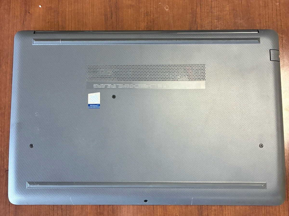 *Read* HP 250 G7 Laptop 15.6″ LCD i5-1035G1 8GB RAM 256GB NVME m.2 Win 10 Pro