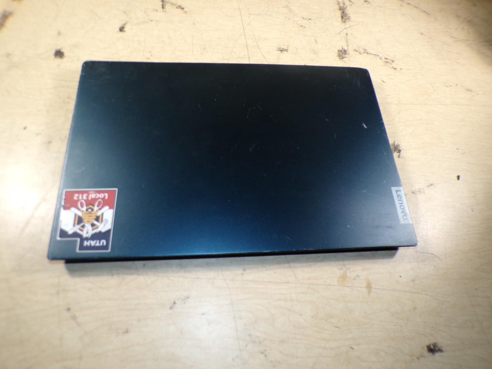 LENOVO IDEAPAD S340 AMD RYZEN 8GB RAM **UNTESTED/ HAS BODY DAMAGE **NO HD