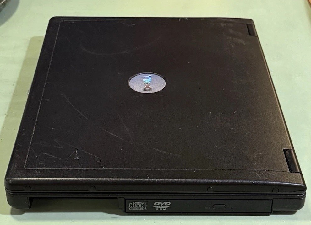 Vintage Dell Inspirion 1200 Laptop Model PP10S Untested For Parts Repair