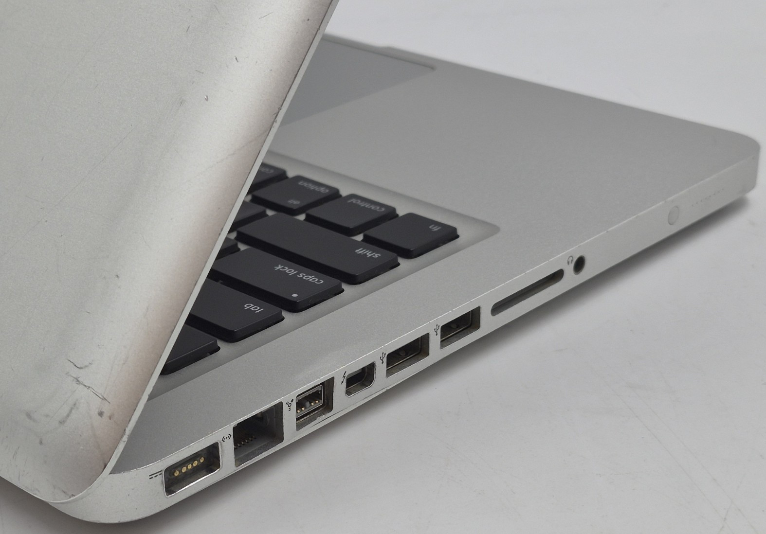 Apple MacBook Pro 13″ Mid 2012 i5-3210M 2.50GHz 4GB RAM 320GB HDD