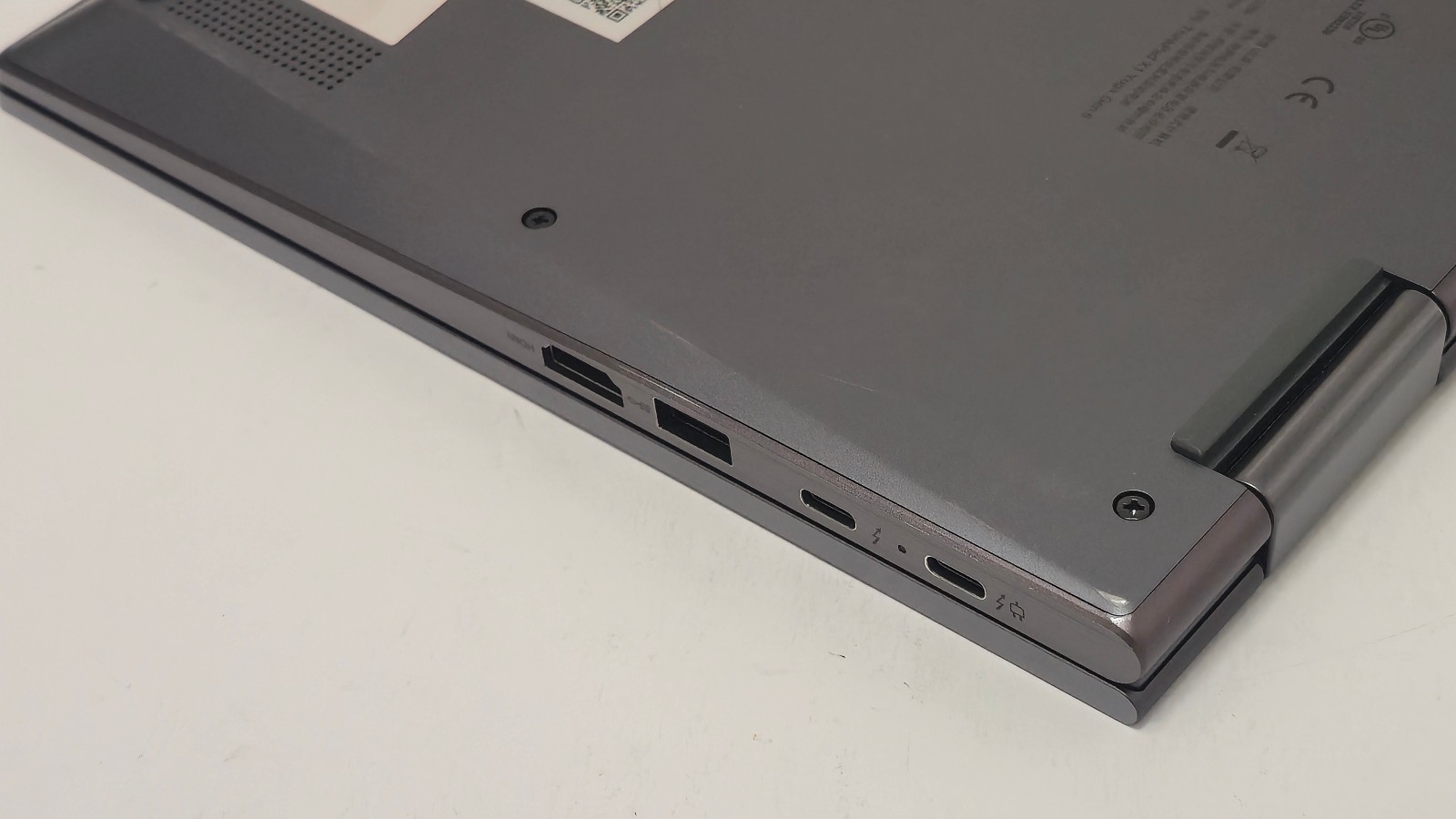 Lenovo ThinkPad X1 Yoga Gen 6 (i7-1185G7 CPU, 32 GB RAM 1 TB SSD) 14″ 4K Touch