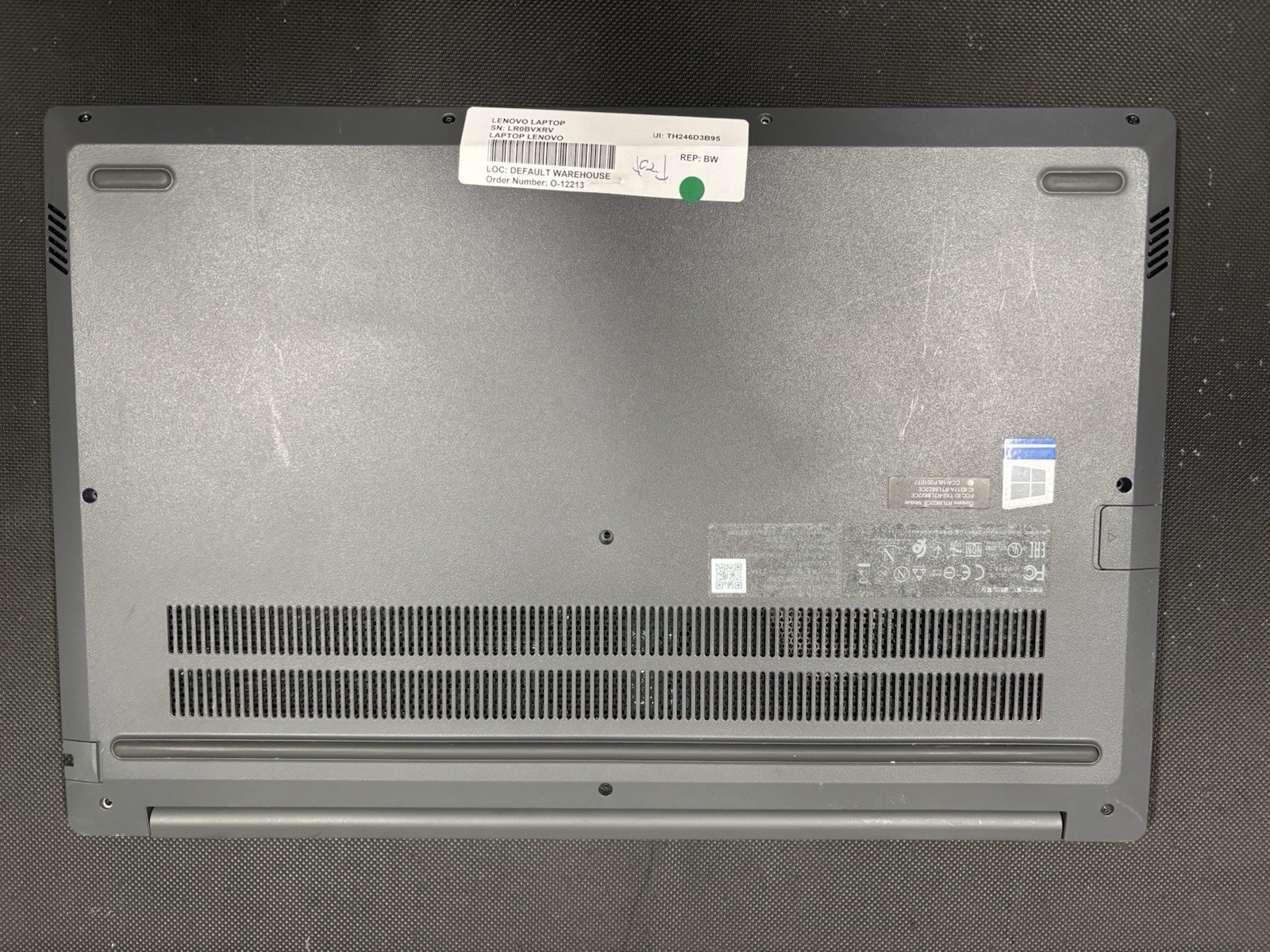 Lenovo ThinkBook 15-IML i7-10510u 1.80GHz 16GB RAM 256GB NVMe W11P J12213