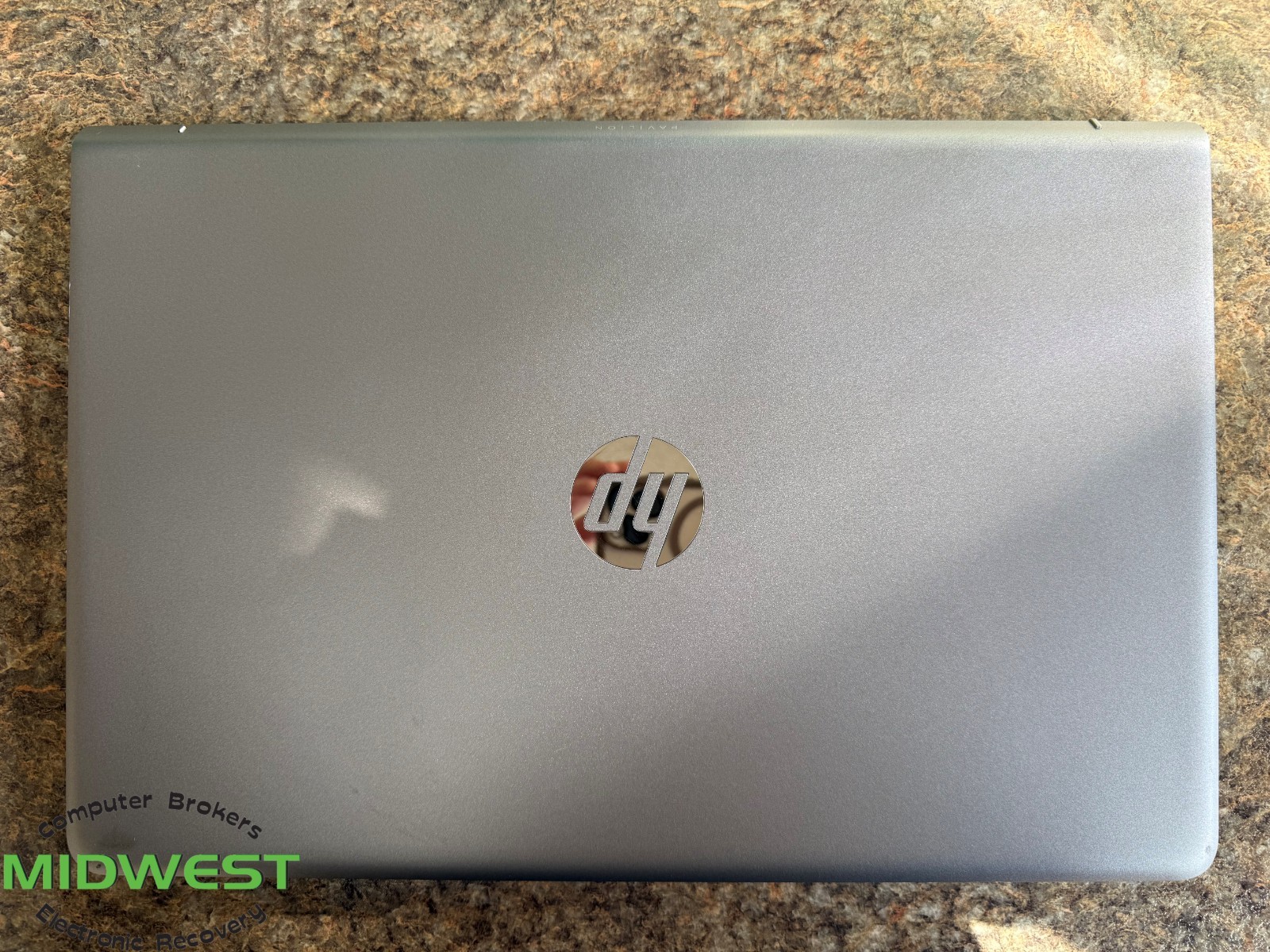 HP Pavilion 15 i7-7500U 2.70GHz 12GB 1TB HDD