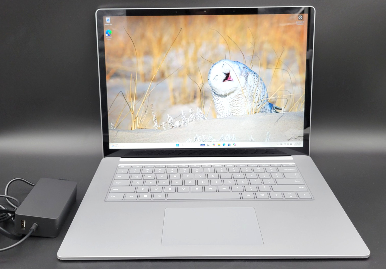 Microsoft Surface Laptop 5 15″ 1979 i7-1255U 12th Gen 8GB RAM 256GB SSD Read