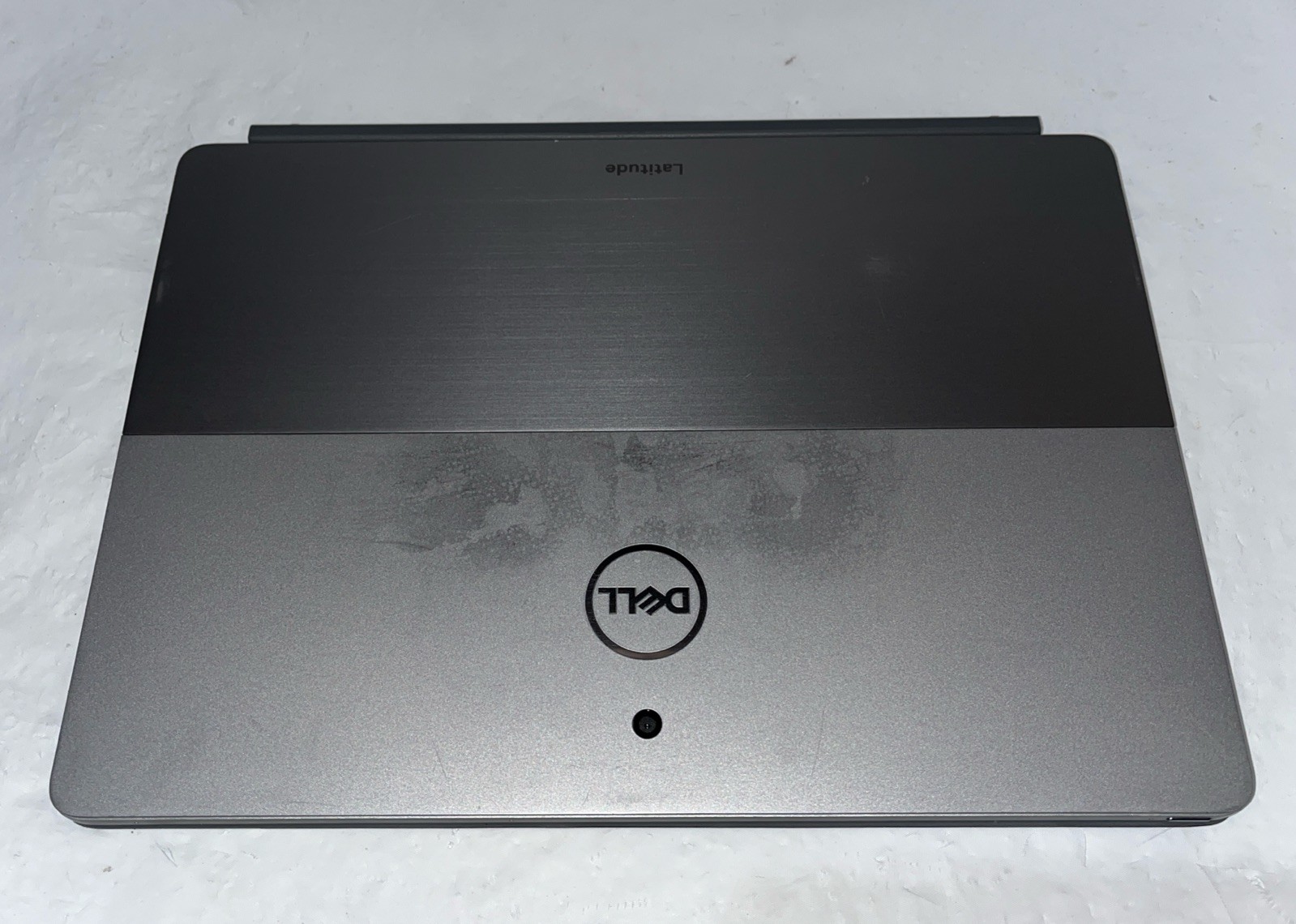 Dell Latitude 7200 2-in-1 12.3″ i7-8665U@1.9GHz, 16GB RAM, 512GB M2, W11P *READ*