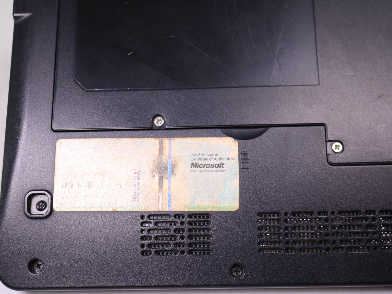 Lenovo Laptop 4231 Ideapad Laptop Netbook As Is, 512M Ram, no HHD, no AC cord. !