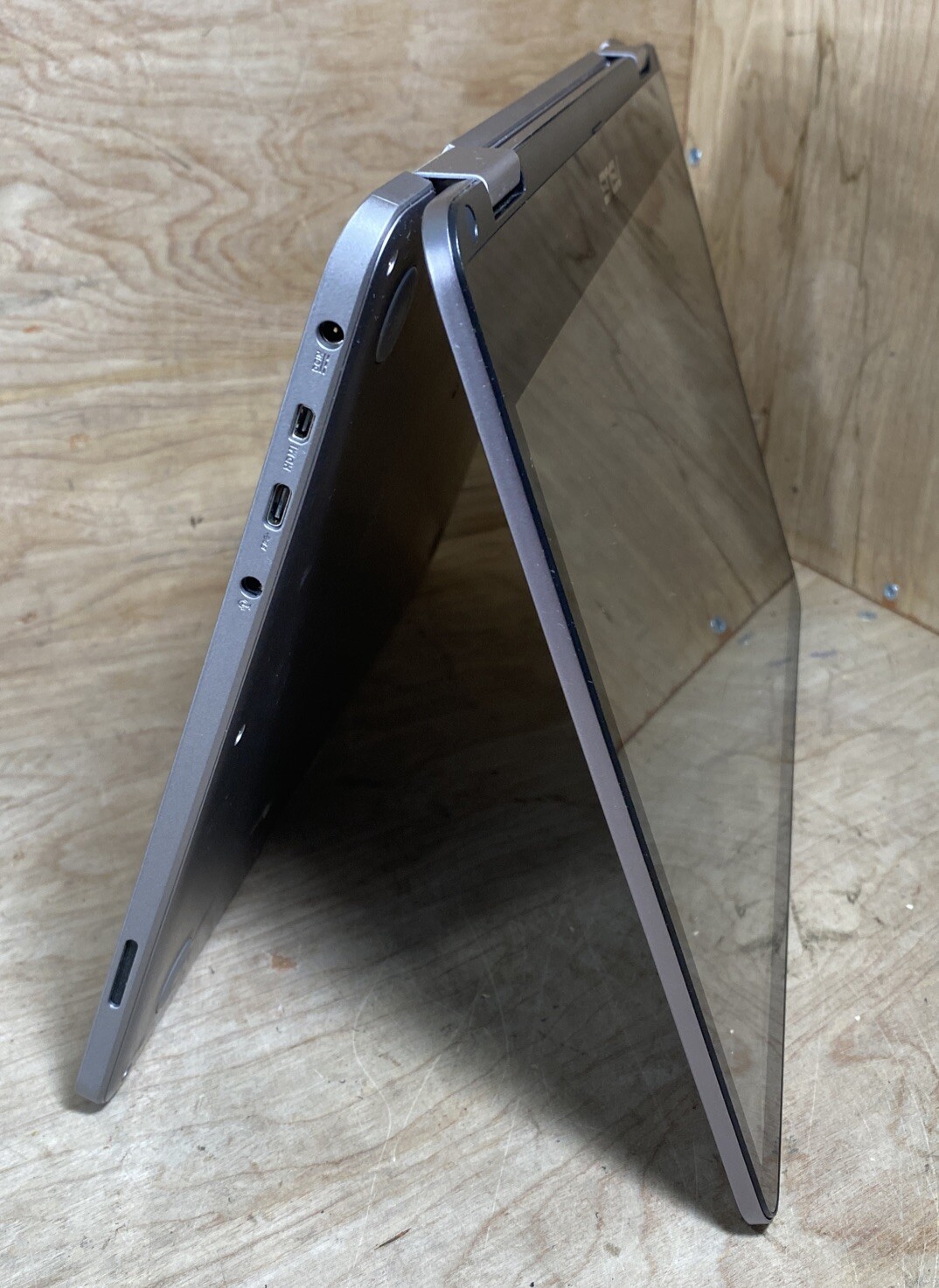 ASUS VivoBook Flip 14 TP401C Intel Core m3-7Y30 Display Broken NO SSD For Parts