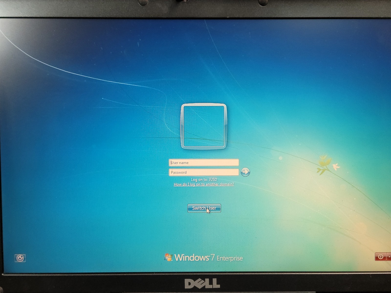 Dell Latitude D620, Intel Core 2 Duo , 1GB RAM , Windows 7 Enterprise ( locked)