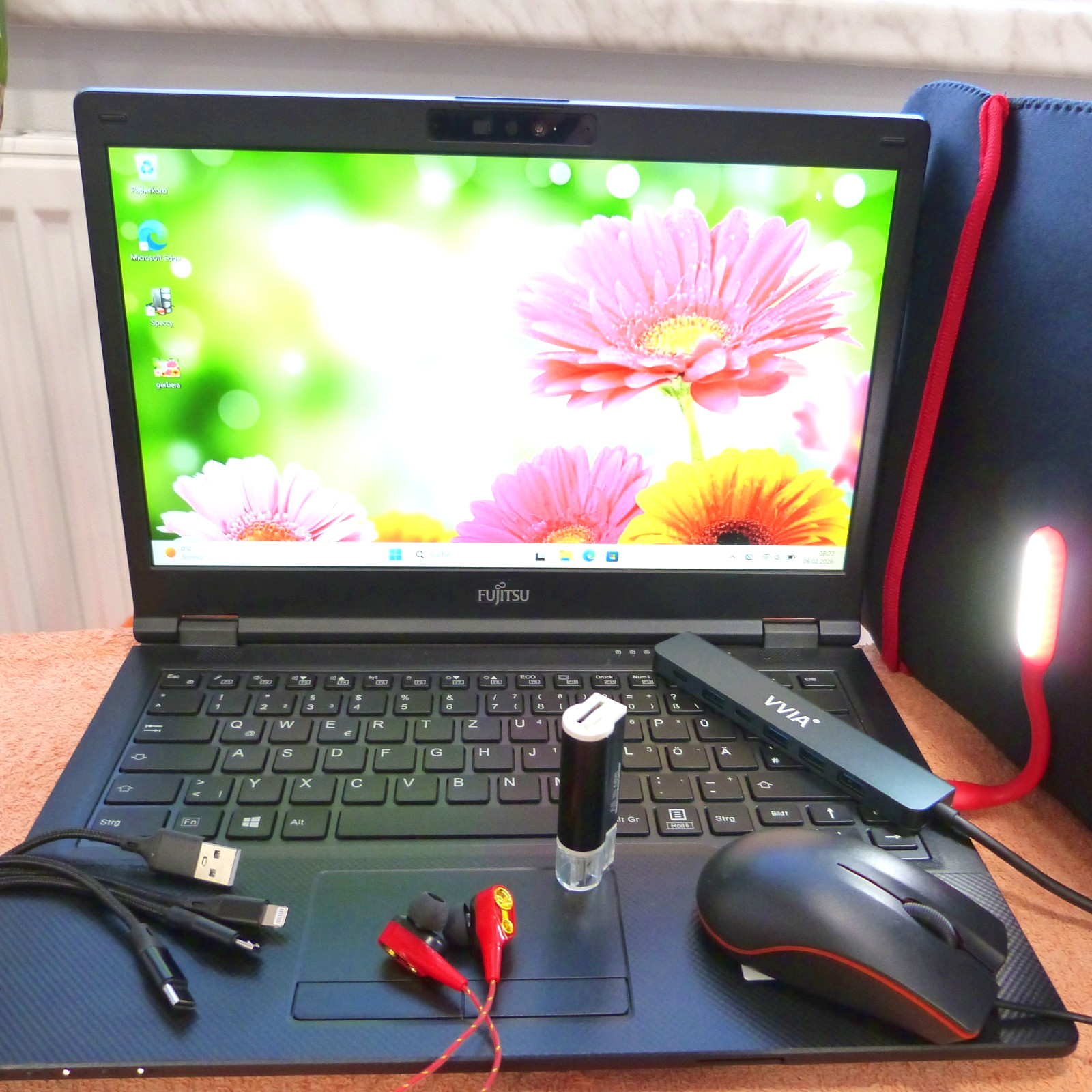 Fujitsu E5410 14″ FULLHD l 16GB RAM NEW l SSD Windows 11 HDMI USBC i5 Gen10