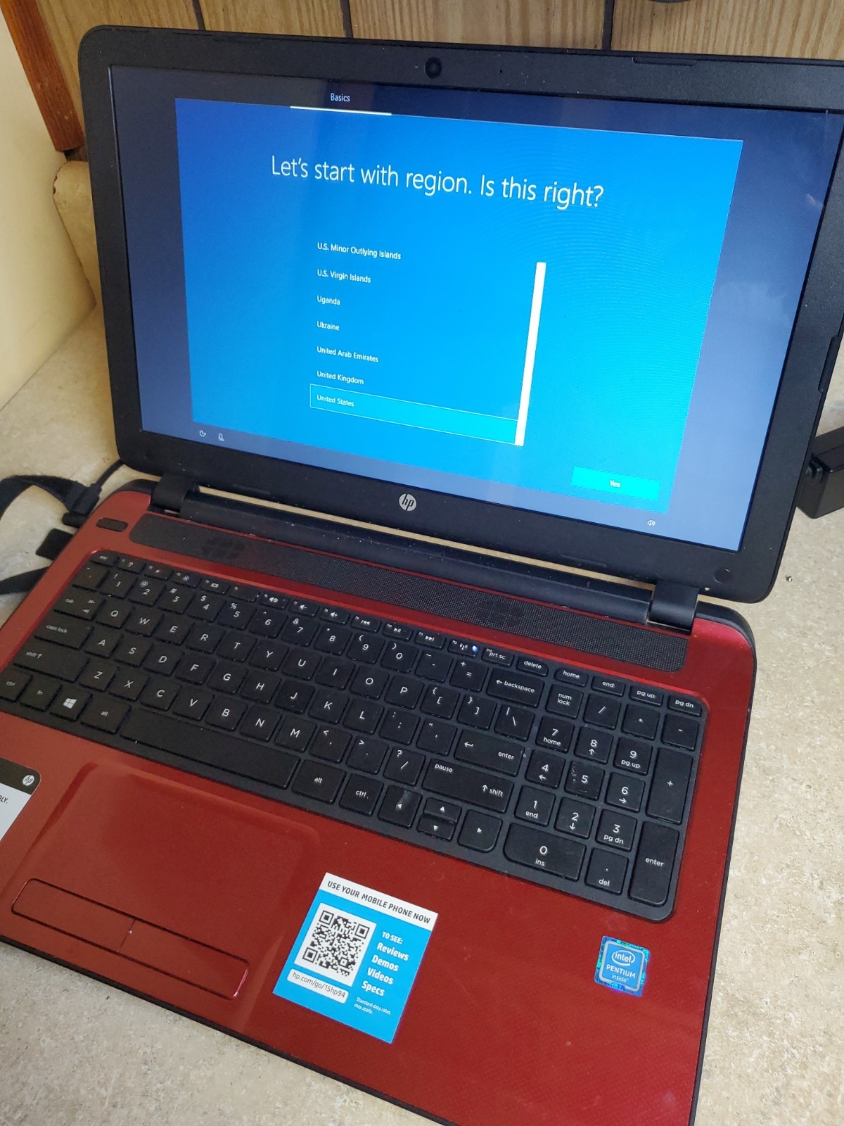 “HP 15.6” Laptop Pentium N3540 4GB 500GB HDD – Bad Battery – Works Plugged In”
