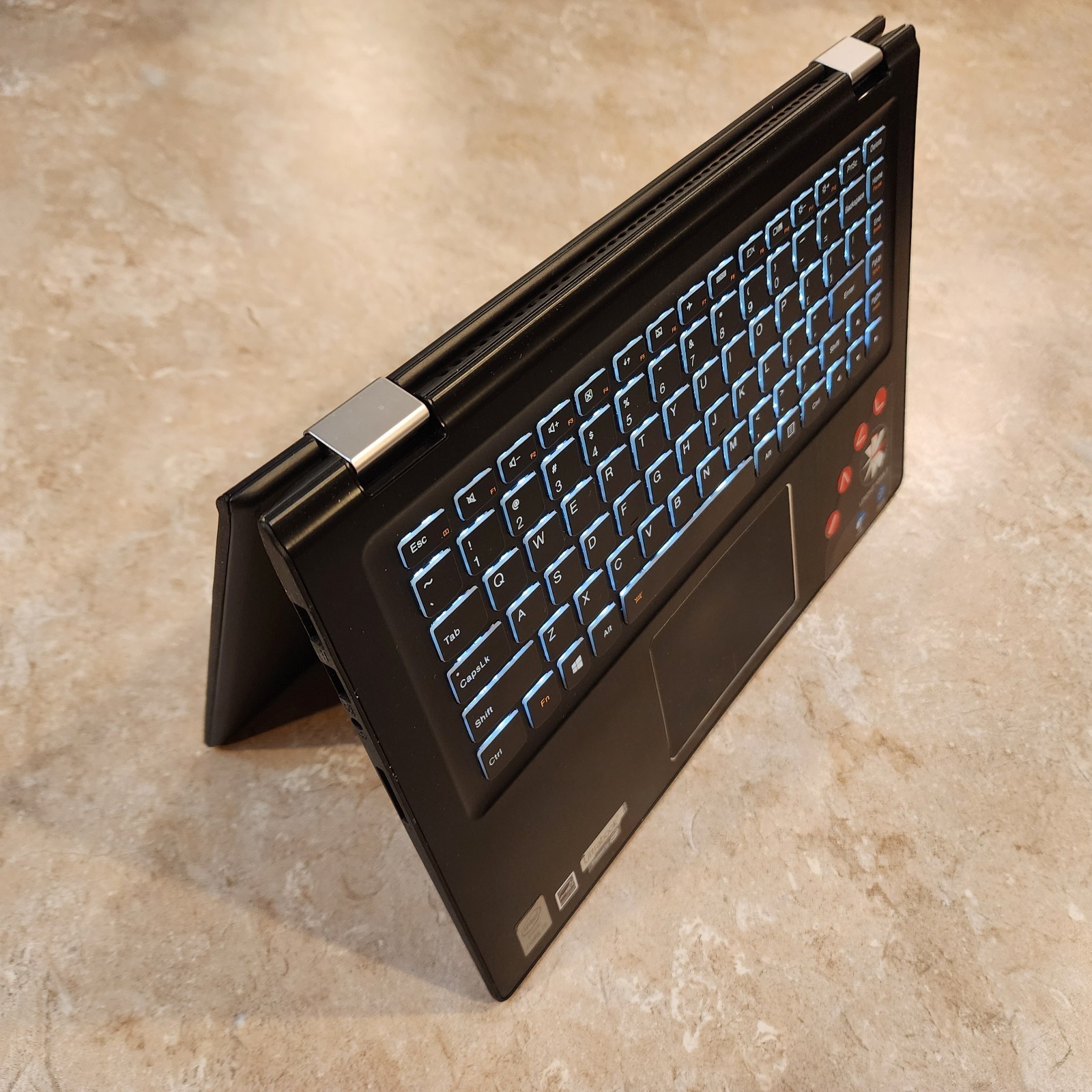 2-in-1 Touch Lenovo Yoga 3 80JH 14″ FHD i5-5200U 8GB RAM 256GB SSD Win 10