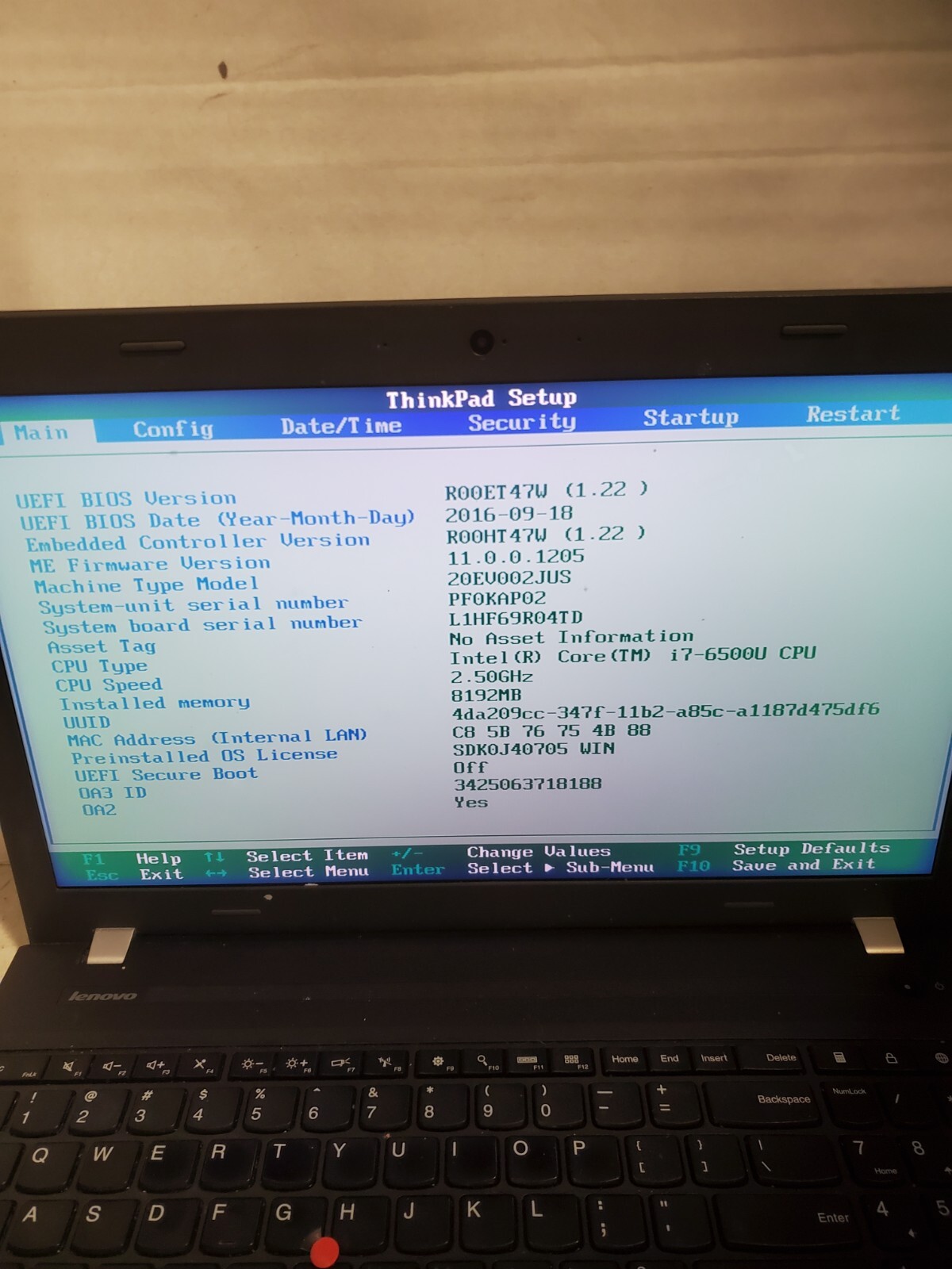 Lenovo ThinkPad E560 15.6″ i7-6500u 8GB RAM No HDD/SSD/OS! BAD LCD! #69