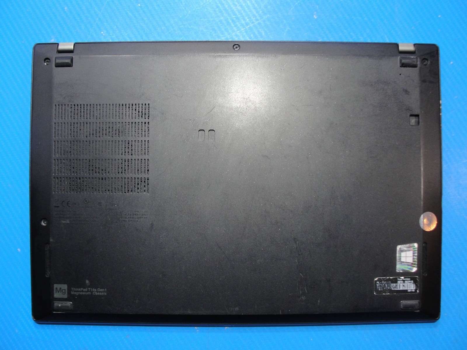 Lenovo ThinkPad T14s Gen 1 14”FHD Intel Core i5-10210U 1.6GHz 8GB RAM 512GB SSD