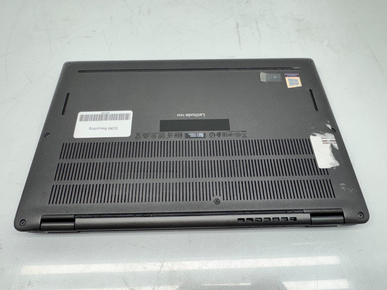 Dell Latitude 7310 13.3″ Laptop i5-10310U@1.7GHz 16G RAM 256GB SSD W/AC 768P
