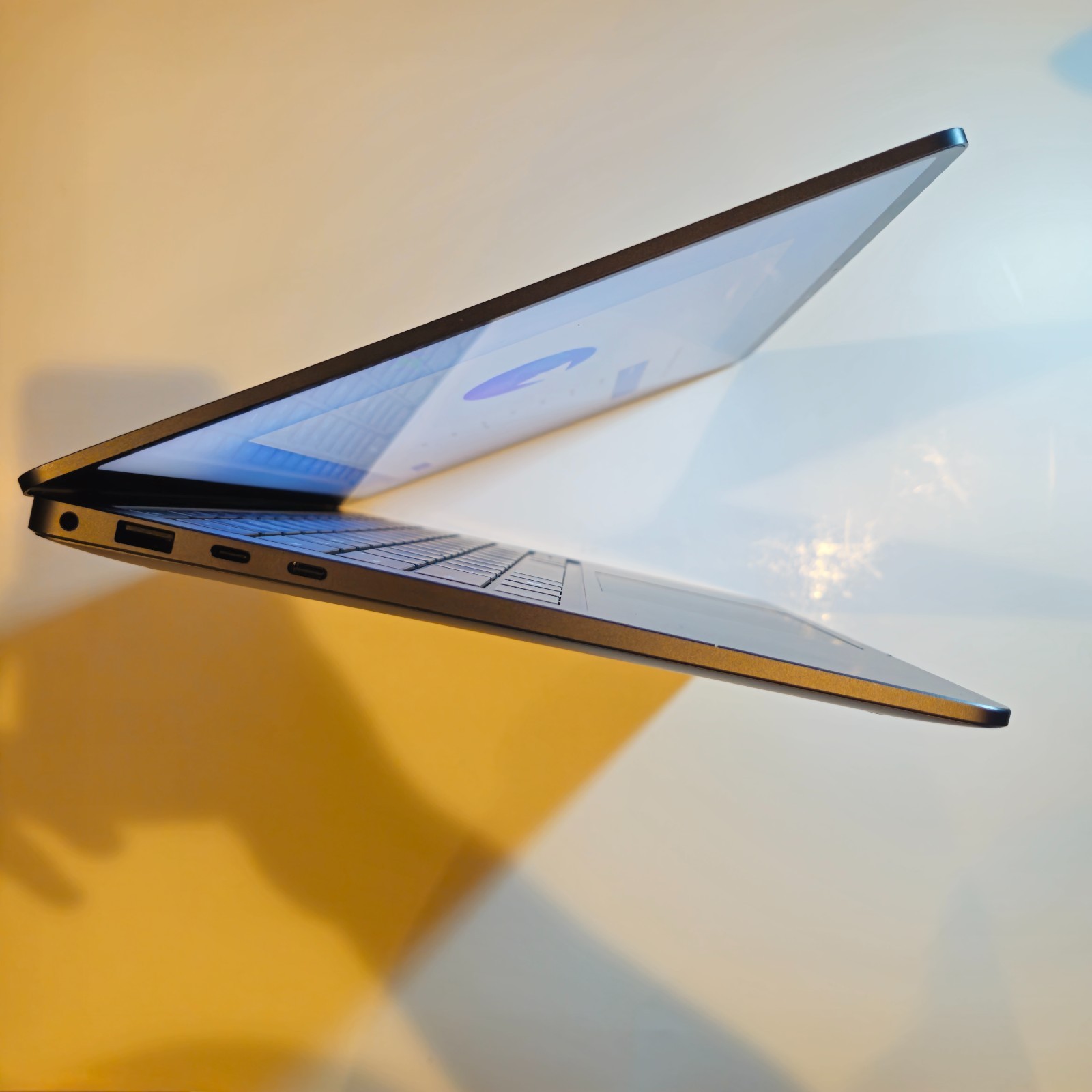MICROSOFT Surface Laptop 7 120Hz Touch Core Ultra 7 268V 32GB 512GB SSD W11 Pro