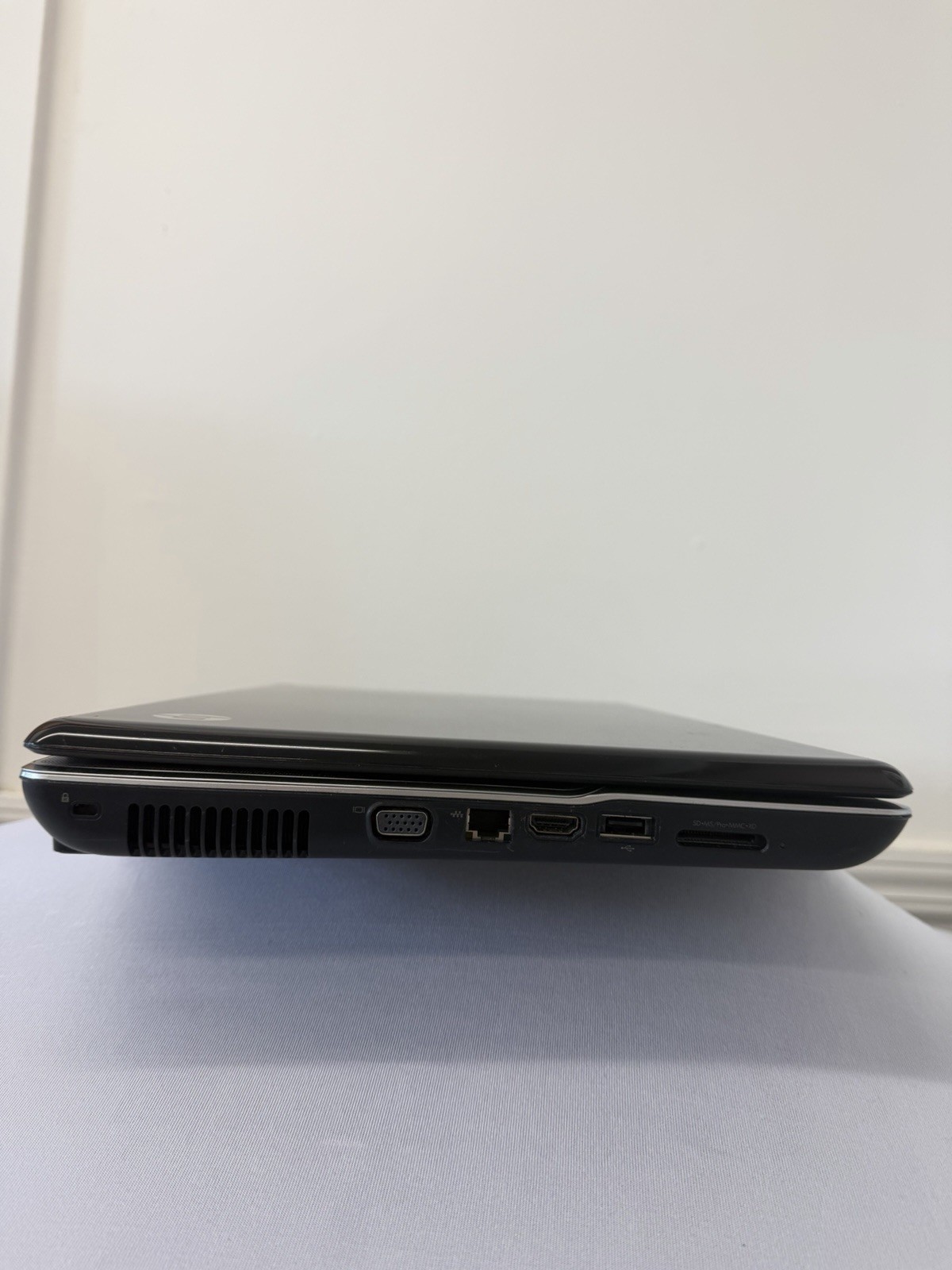 HP Notebook G71-340US Laptop – Good Screen – Intel Duo T6600 – Read Des